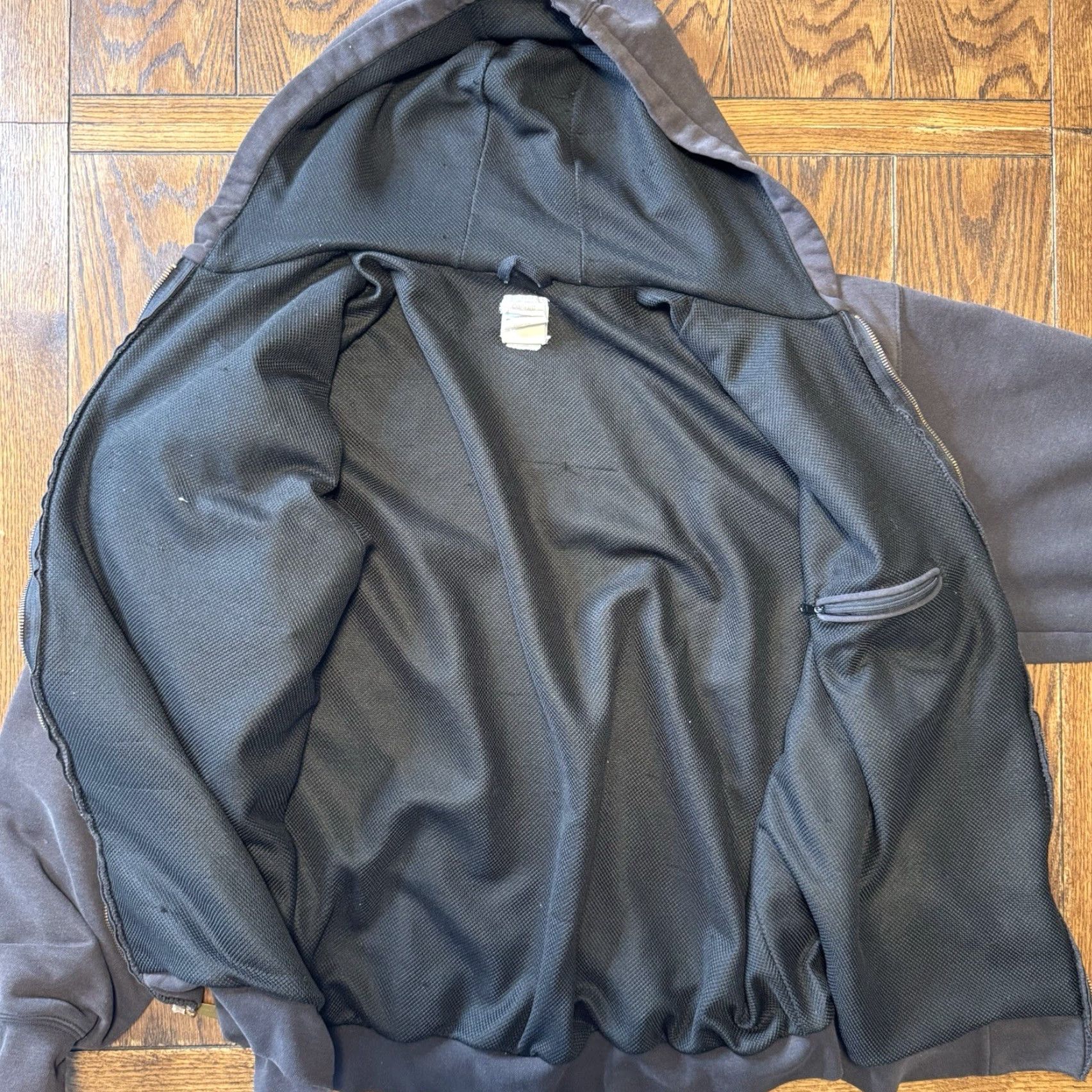 Carhartt VTG Carhartt J149 Jacket Mens 2XL Tall Thermal Lined Black Full Zip Hoodie Work Jacket Size US XXL / EU 58 / 5 - 4 Thumbnail
