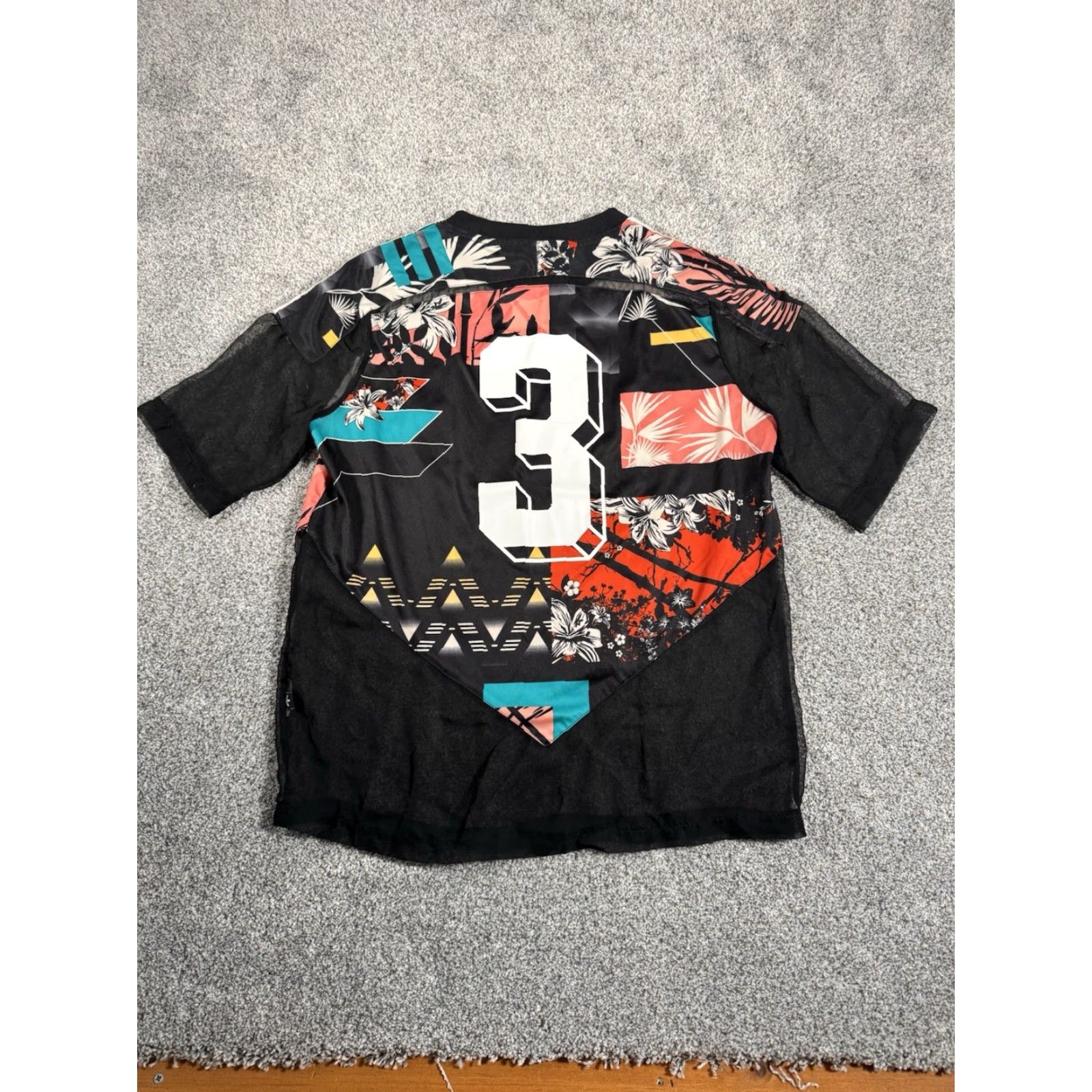 Adidas Adidas Originals Soccer Shirt Womens Sz S Tropical Chiffon Streetwear Retro Edgy Size S / US 4 / IT 40 - 5 Thumbnail