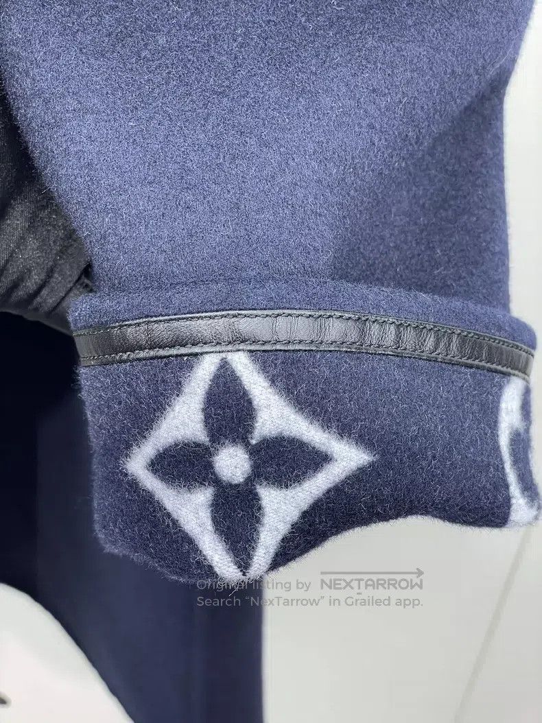 Louis Vuitton Louis Vuitton Dark blue old flower bathrobe coat Size 4XL / US 24-26 - 3 Thumbnail