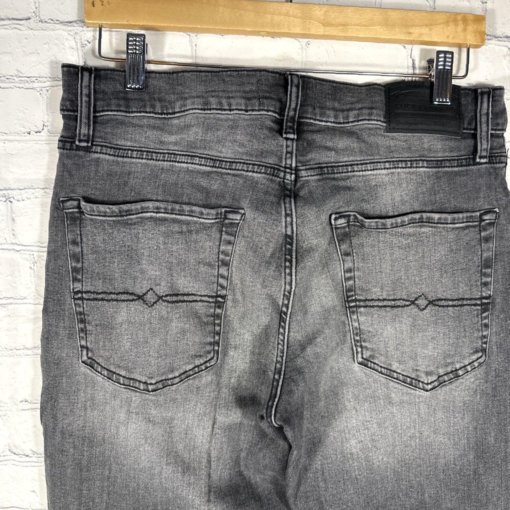 Lucky Brand Lucky Brand 223 Straight Jeans Mens W32 L32 Gray Denim 5-Pocket Stretch Slim Regular Casual Pants Size US 32 / EU 48 - 4 Thumbnail