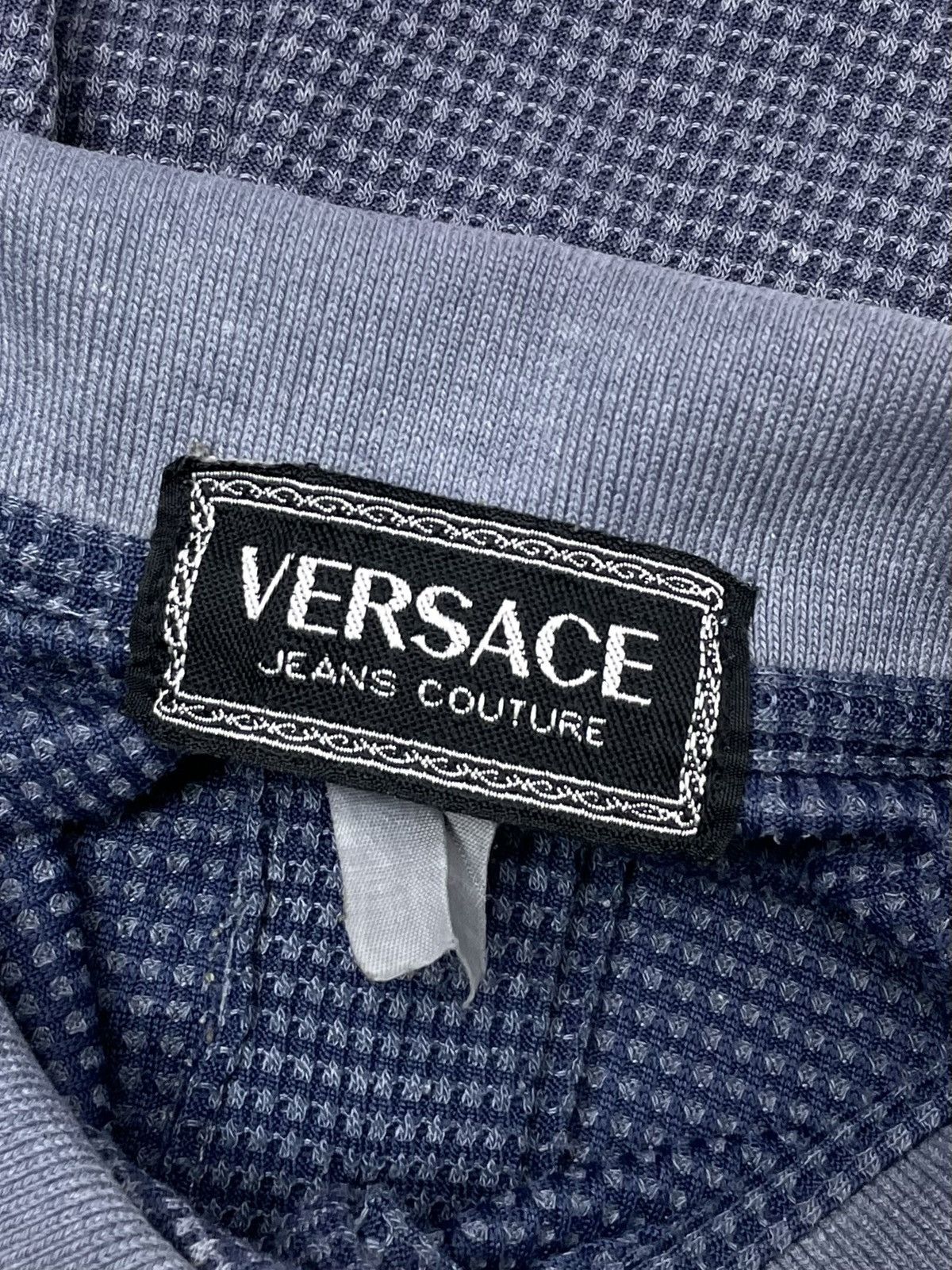 Versace Jeans Couture Vintage Versace Jeans Couture Medusa Logo Waffle Knit Polo Size US XL / EU 56 / 4 - 12 Thumbnail