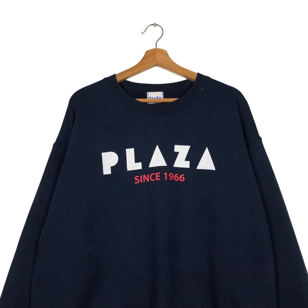Japanese Brand PLAZA “Since 1966” Minimal Logo Crewneck — Navy Vintage Fit Size US L / EU 52-54 / 3 - 4 Thumbnail