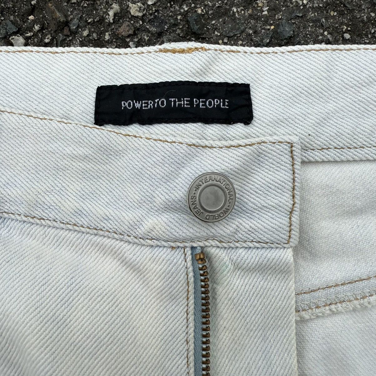 Japanese Brand VINTAGE POWER TO THE PEOPLE WHITE DENIM JEANS Size US 33 - 9 Thumbnail