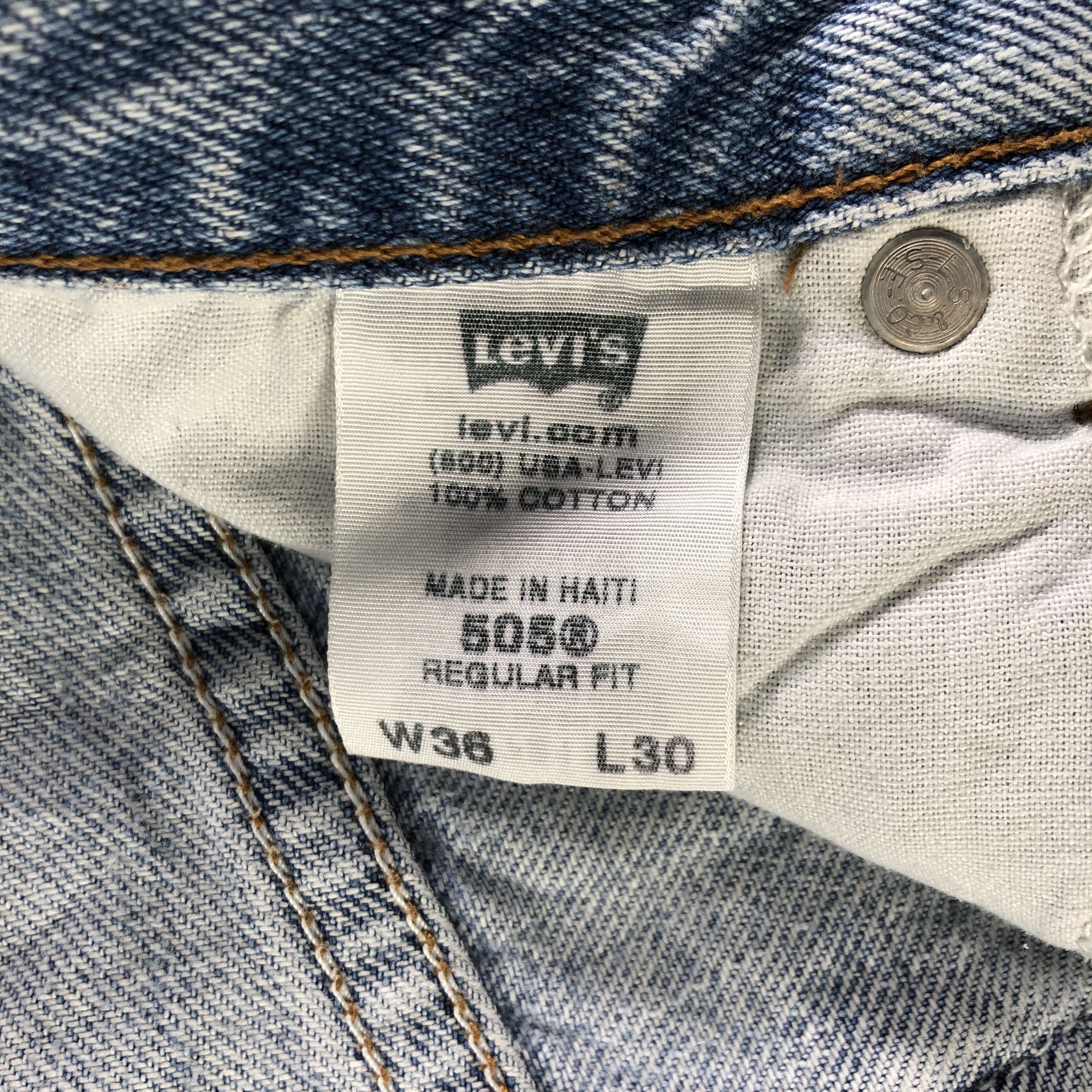 Levi's Vintage Blue Wash Levis 505 Jeans-J3075 Size US 35 - 9 Thumbnail