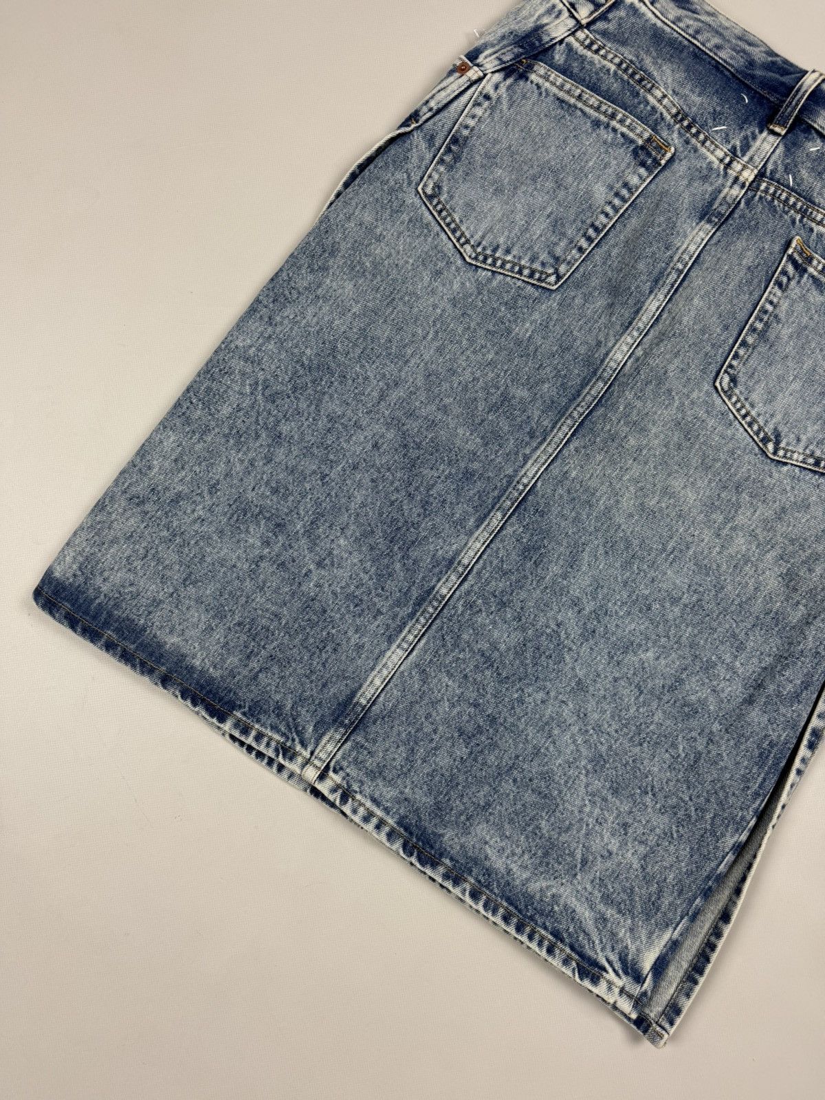 Maison Margiela BNWT! Maison Margiela Ladies Denim Pencil Wrap Midi Skirt Size 28" / US 6 / IT 42 - 22 Thumbnail