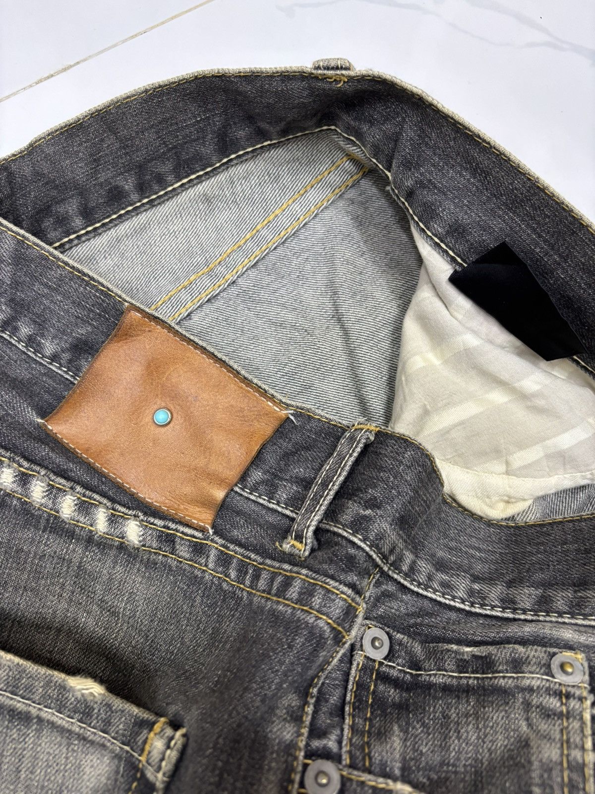 If Six Was Nine Scheme Warriors Made in Japan Rusty Mud Wash Distress Jeans Size US 31 - 11 Thumbnail