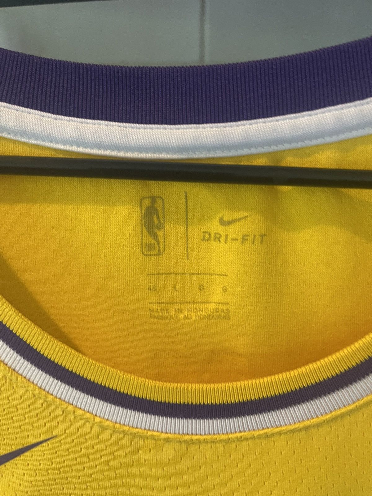 Nike Nike lakers Lebron jersey Size US L / EU 52-54 / 3 - 2 Thumbnail
