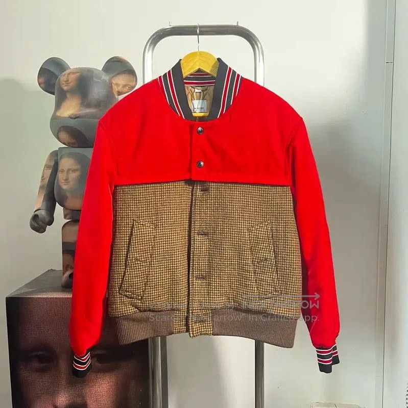 Burberry Burberry Red Casual Men's Jacket. Size US M / EU 48-50 / 2 - 1 Thumbnail