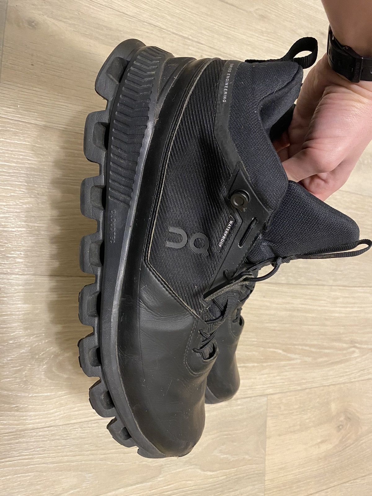 On ON-Running Cloud Hi Waterproof rare Size US 10.5 / EU 43-44 - 7 Thumbnail