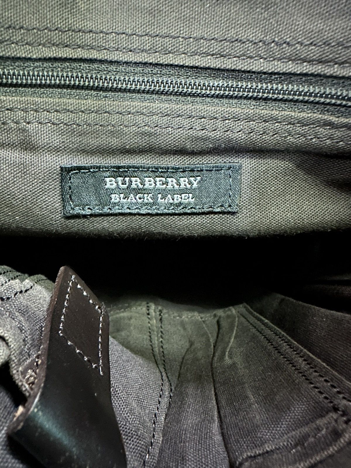 Burberry AUTHENTIC BURBERRY BLACK LABEL CANVAS CROSSBODY BAG Size ONE SIZE - 11 Thumbnail