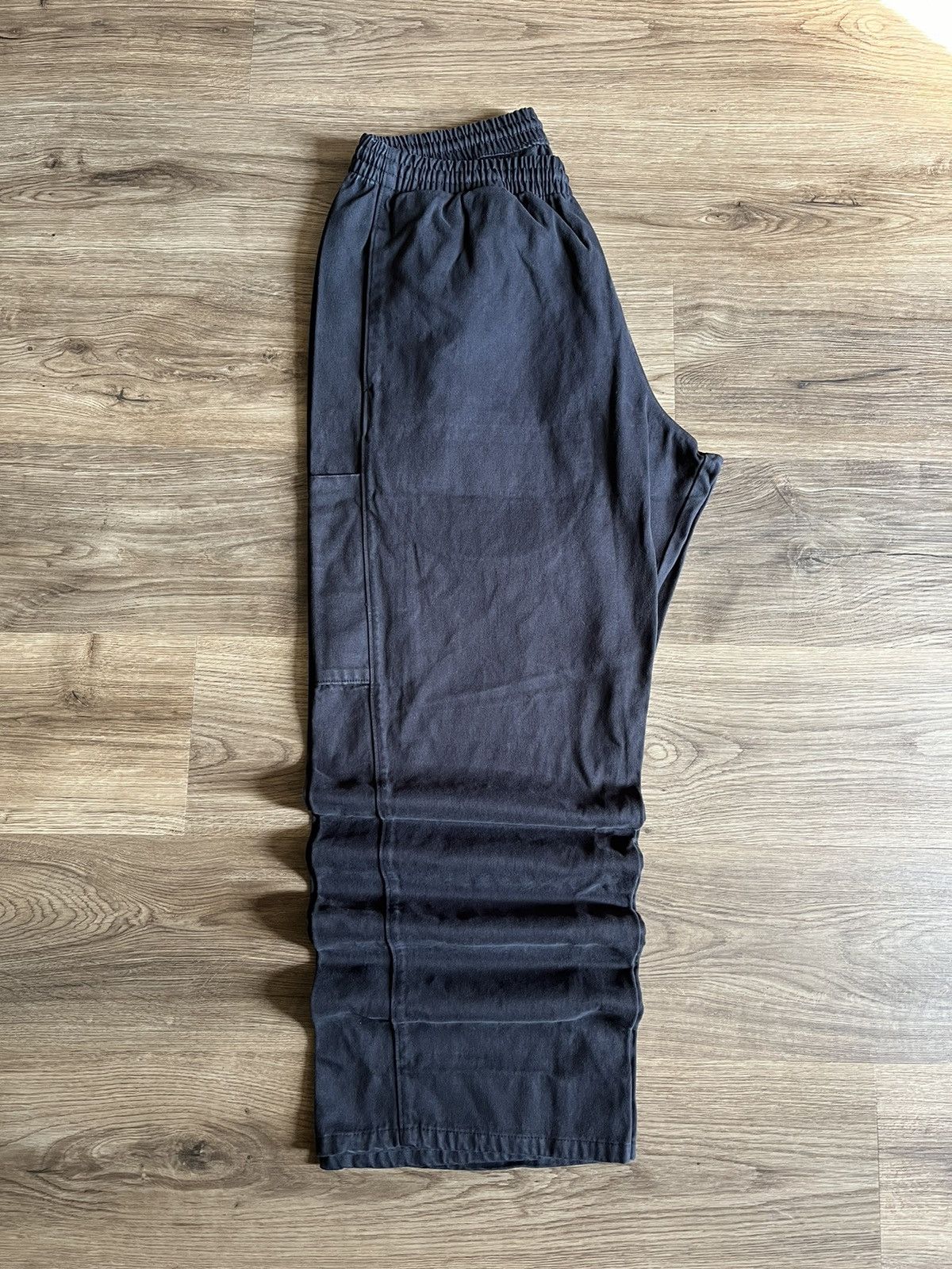 yeezy gap sateen cargo イージーギャップサテンカーゴパンツ org.jpg