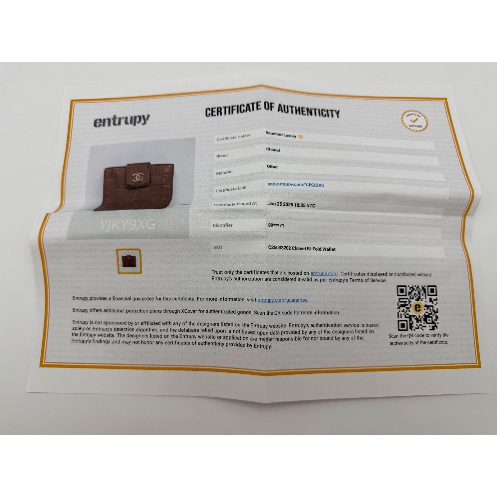 Chanel CHANEL l Icon Coco Women's Wallet Red Lambskin Bifold COA Size ONE SIZE - 17 Thumbnail