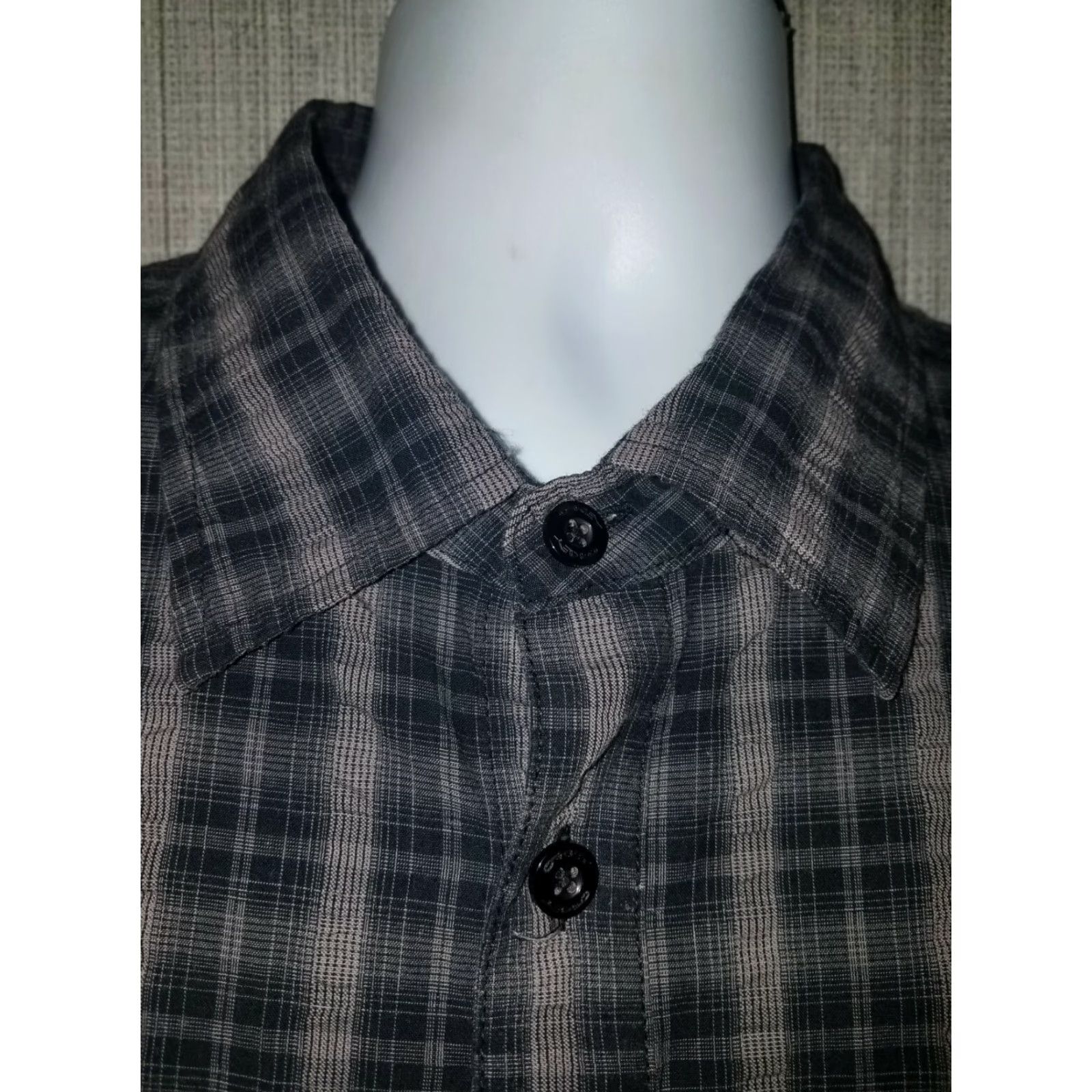 Oakley Oakley Trim Fit Plaid Grey Button-Down Shirt Mens XL Size US XL / EU 56 / 4 - 2 Thumbnail