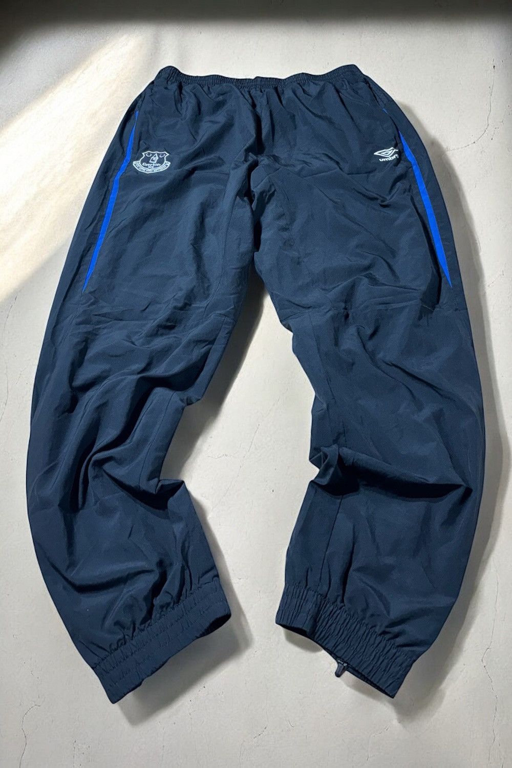 Umbro Everton Trackpants Umbro / (L) / Pasha Style Size US 40 / EU 56 - 1 Thumbnail