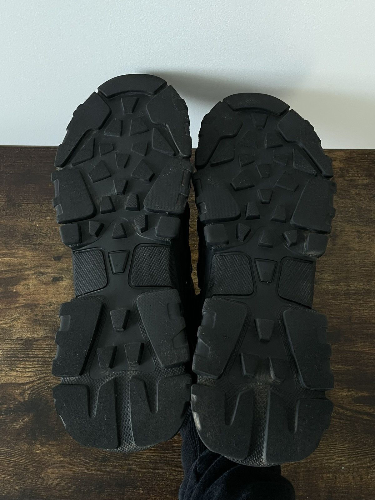 Alexander McQueen Alexander McQueen McQ Orbyt Descender Trainers Sneakers Size US 8 / EU 41 - 6 Thumbnail