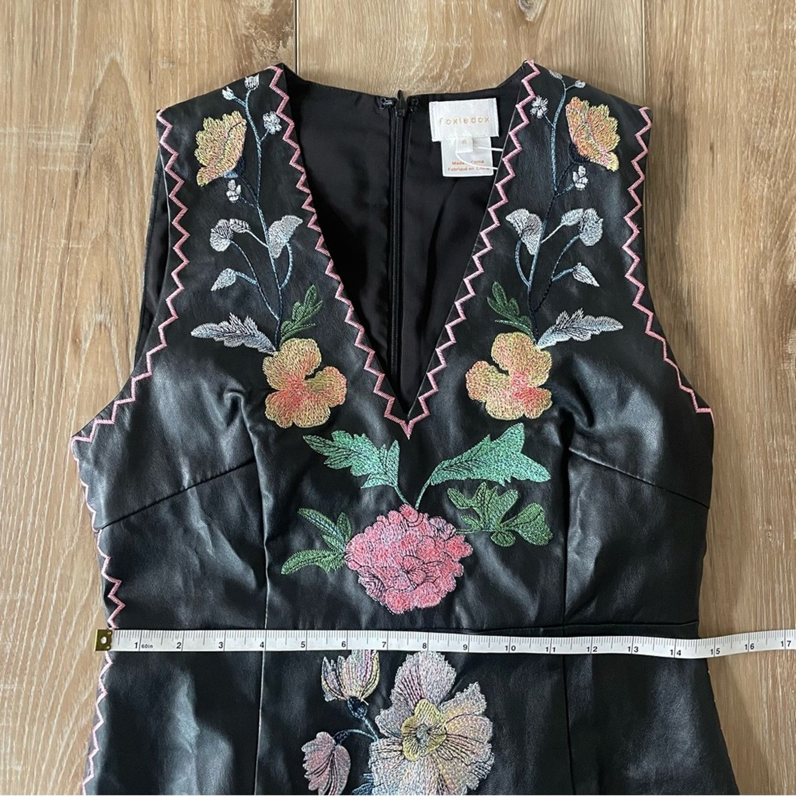 Anthropologie Anthropologie Foxiedox Vegan Leather Embroidered Dress 6 Size M / US 6-8 / IT 42-44 - 14 Thumbnail