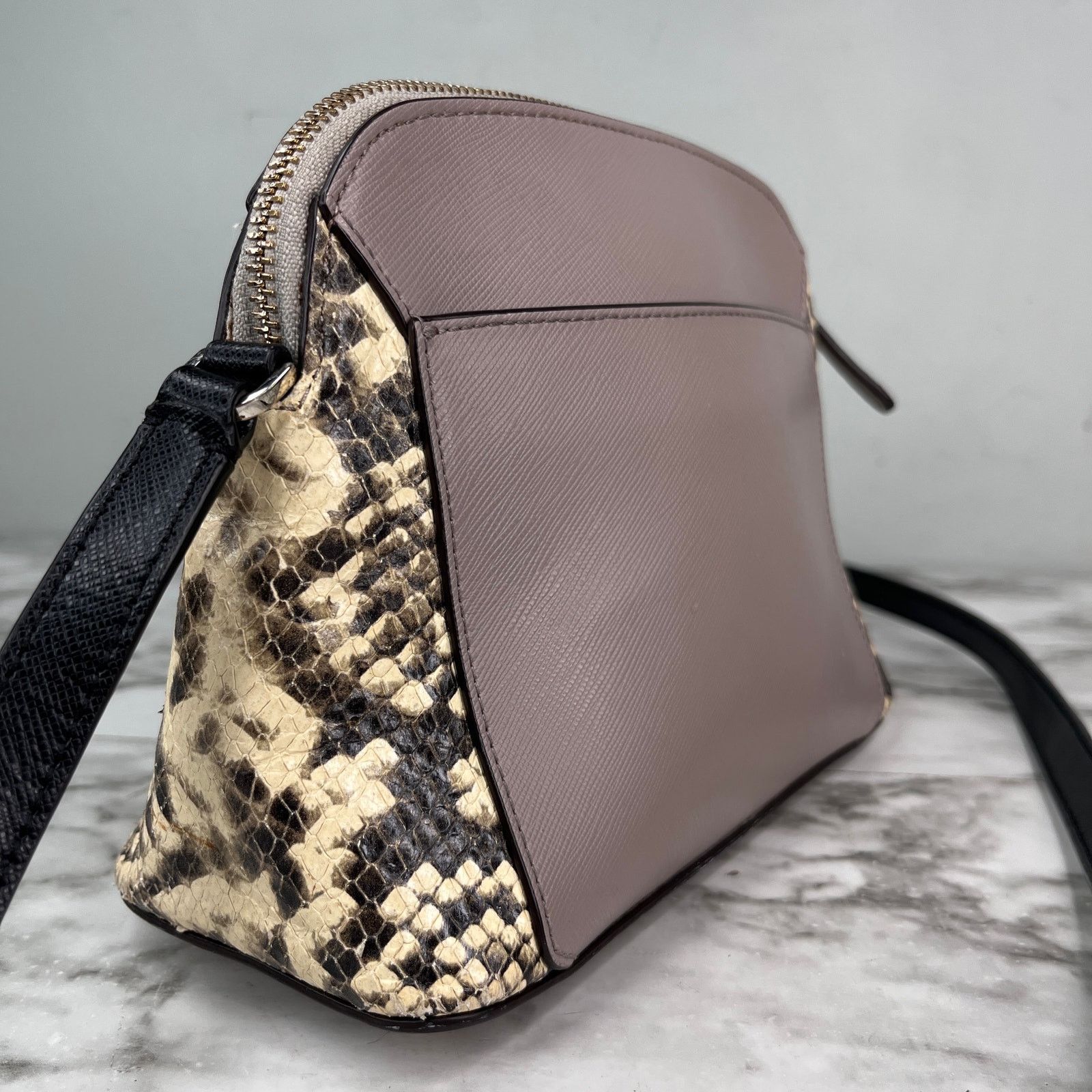Kate Spade Kate Spade NY Louise Python Embossed Taupe Crossbody Purse Size ONE SIZE - 23 Thumbnail