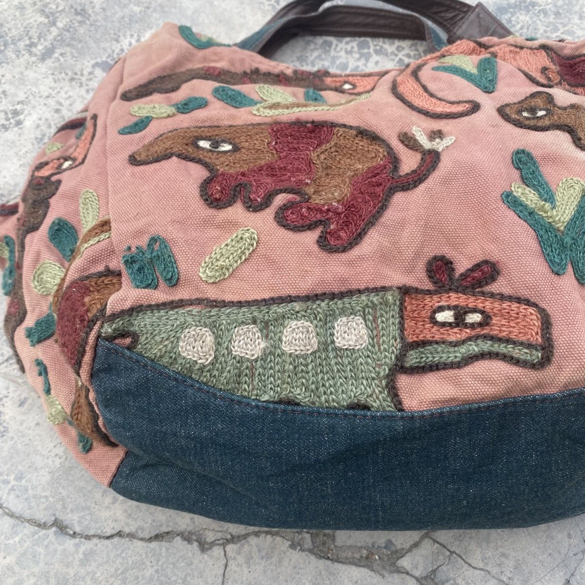 Japanese Brand Hippies Wild Life Embroidery Cotton Bag KAPITAL STYLE Size ONE SIZE - 4 Thumbnail