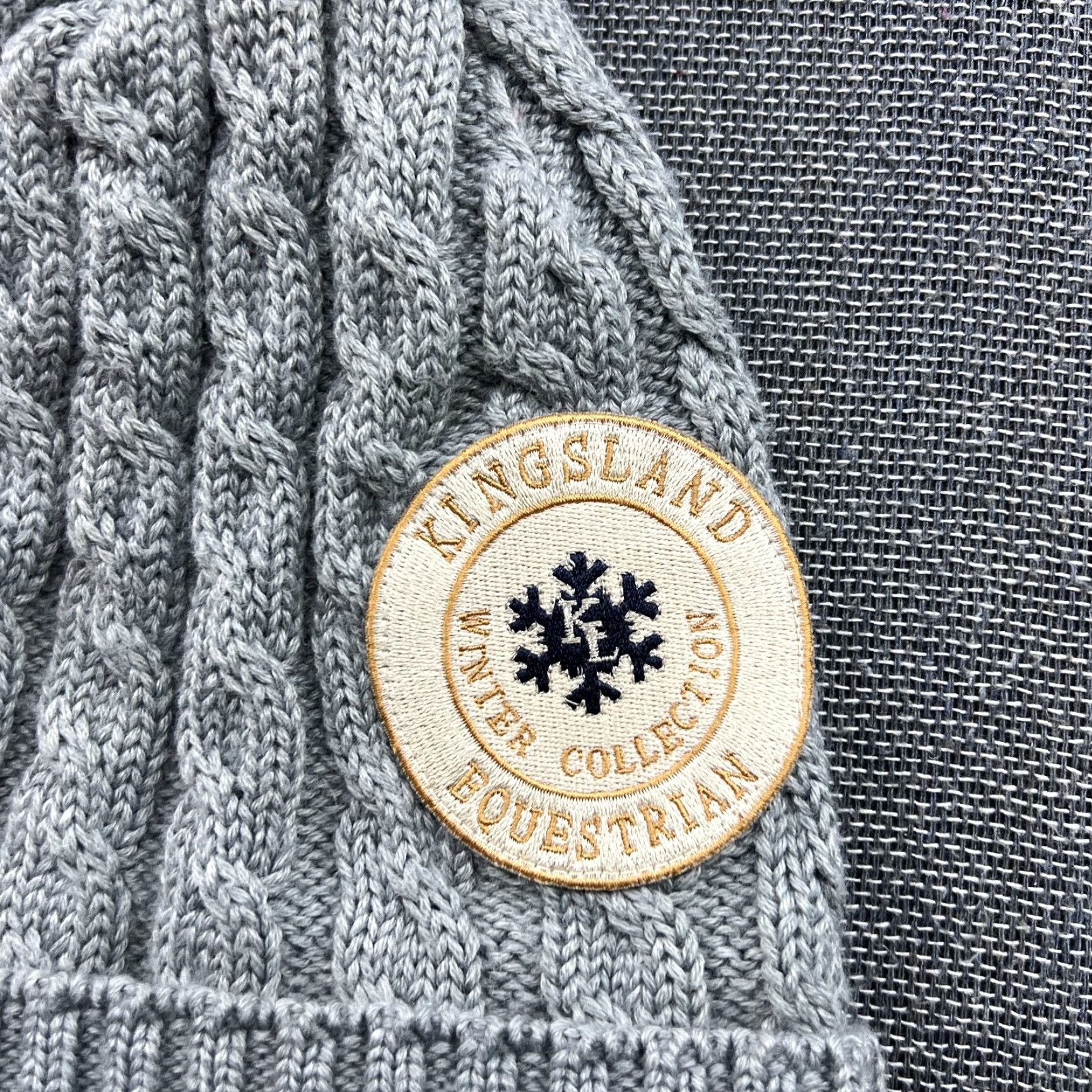 Vintage Kingsland Beanie One Size Womens Gray Cable Knit Lined Knit Equestrian Wool Gray Cable Knit Beanie Size ONE SIZE - 3 Thumbnail