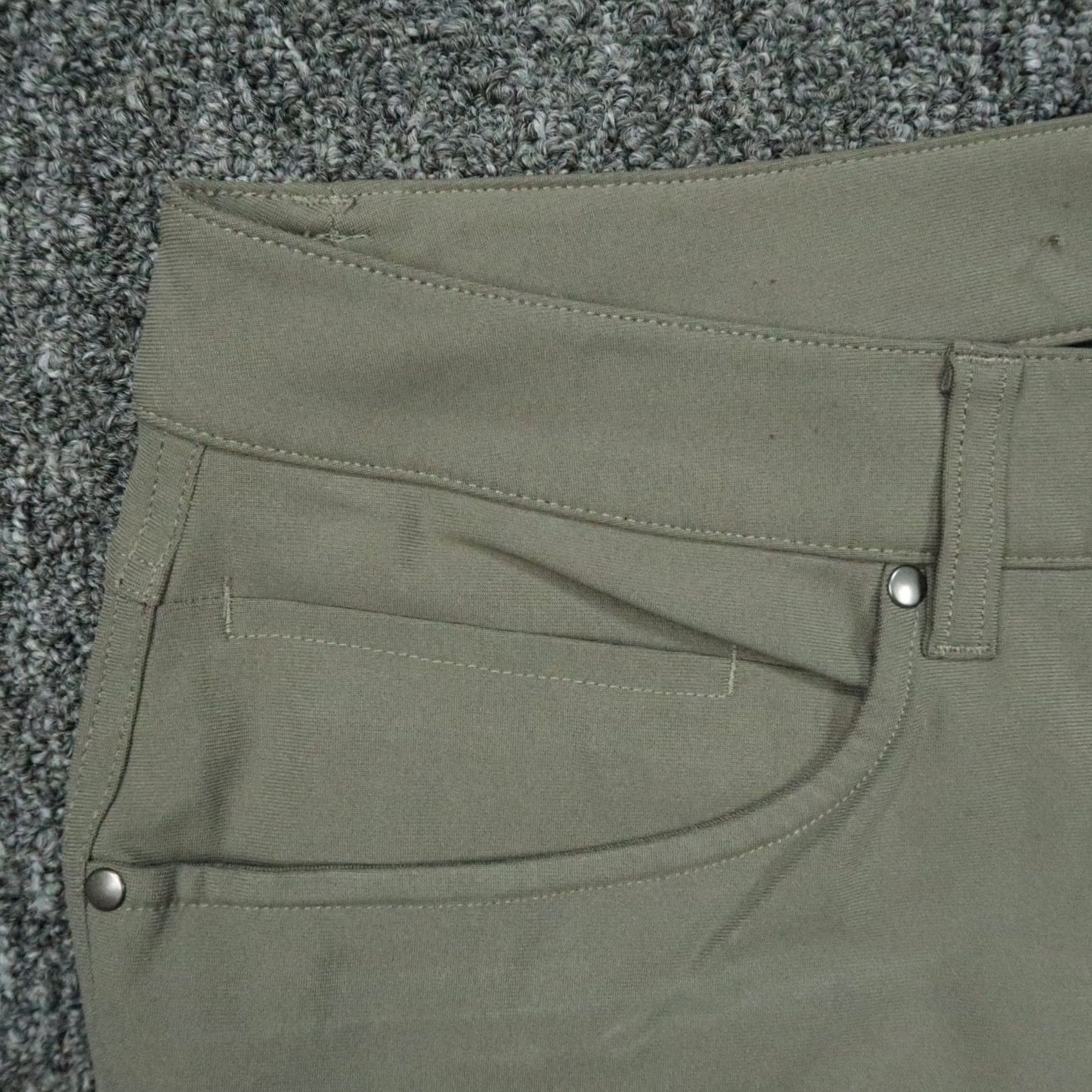 Lululemon Lululemon Pants Mens 34x28 Green ABC Classic 5 Pocket Trouser Warpstreme Shirt? Size US 34 / EU 50 - 3 Thumbnail