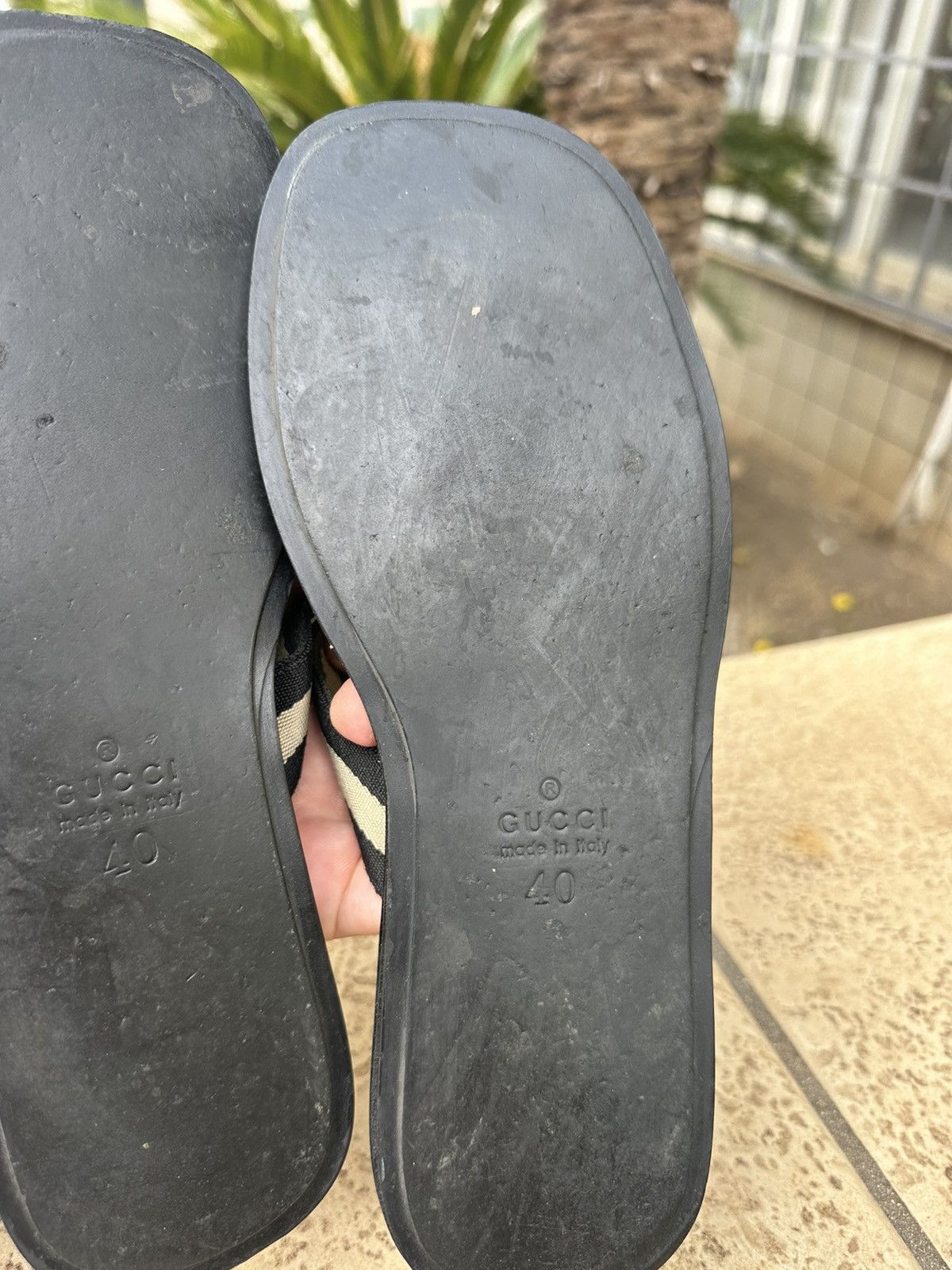 Gucci Gucci Black Sandals Shoes 40 size Size US 7 / EU 40 - 6 Thumbnail