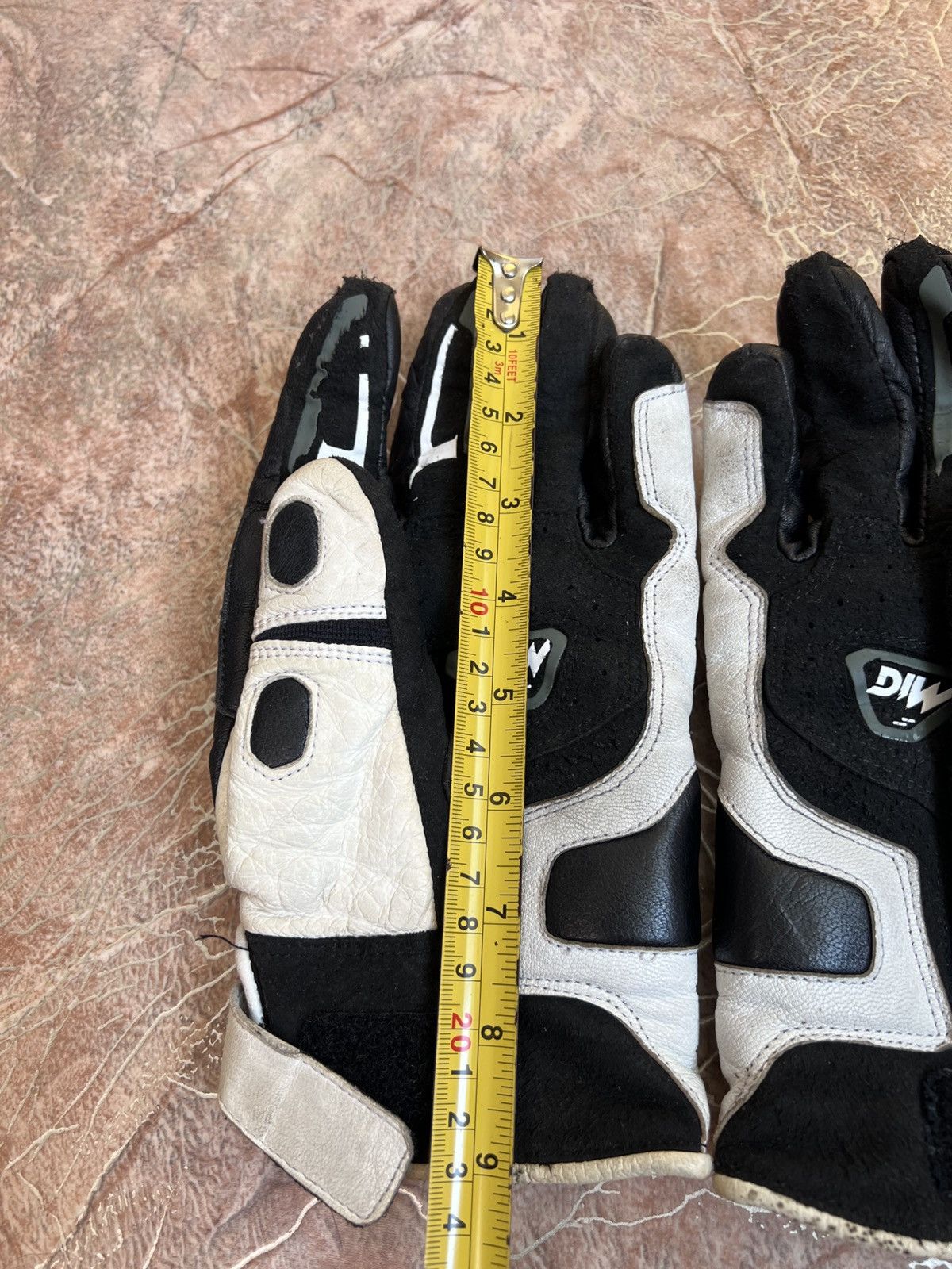 Dainese Vintage Y2K Dainese punk rock biker moto gloves leather