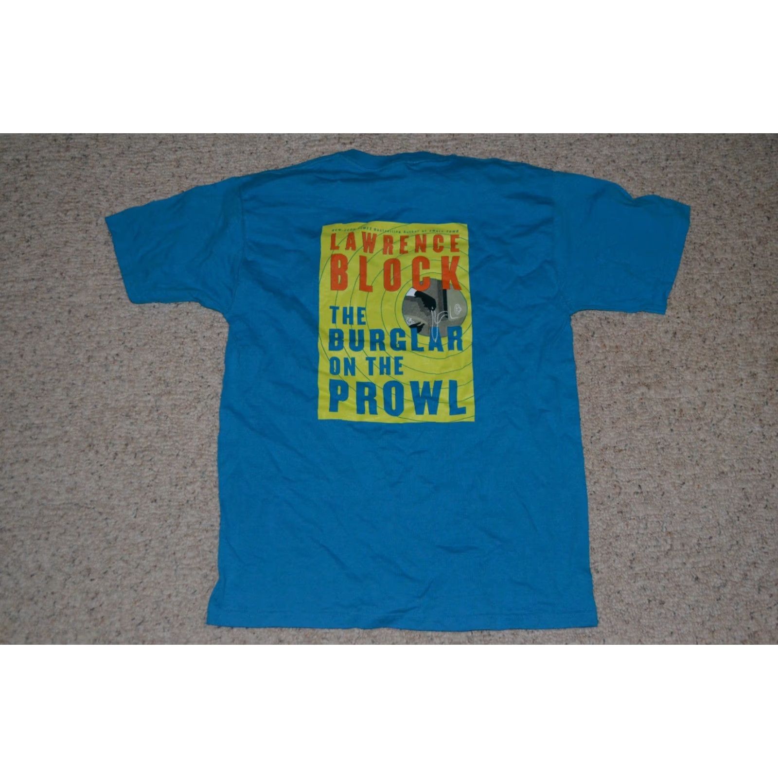 Fruit Of The Loom Lawrence Block The Burglar On The Prowl T Shirt Medium Bernie Rhodenbarr Blue 100% Cotton Graphic Tee Mens Books Decade 1970s Size US M / EU 48-50 / 2 - 4 Thumbnail