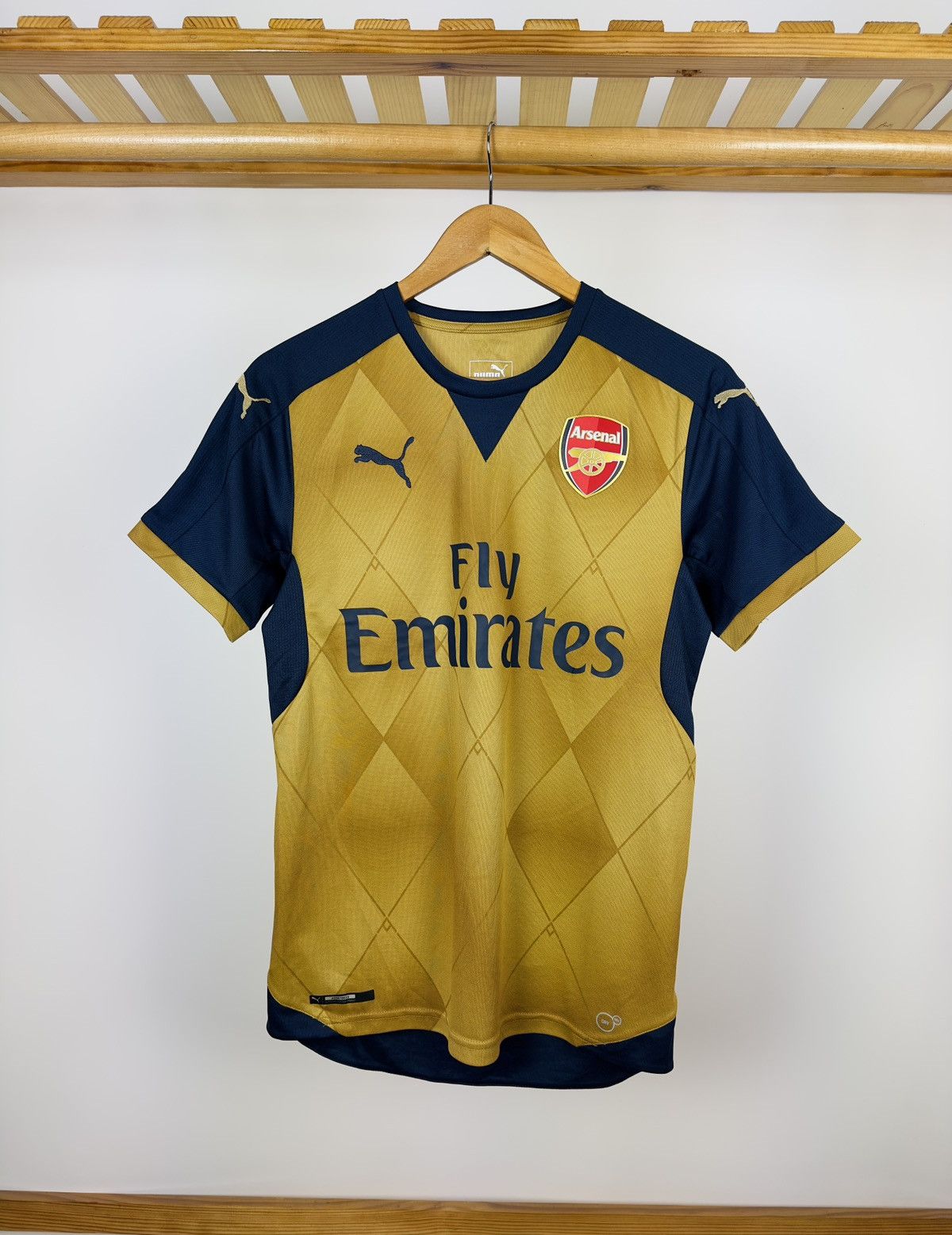 Puma Puma Arsenal 2015-16 Jersey T-Shirt #17 Alexis Size US XS / EU 42 / 0 - 2 Thumbnail