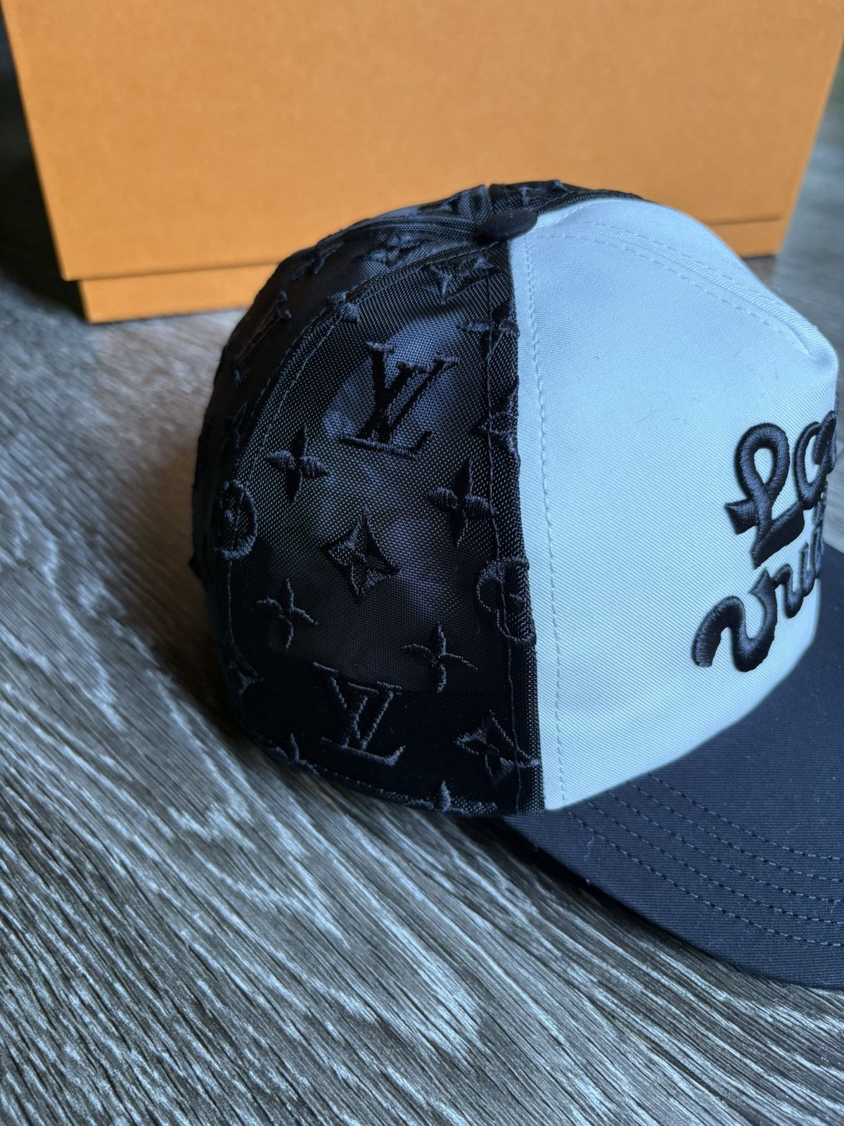 Louis Vuitton × Tyler The Creator Louis Vuitton x Tyler the Creator Mesh Signature Hat Black Size ONE SIZE - 5 Thumbnail