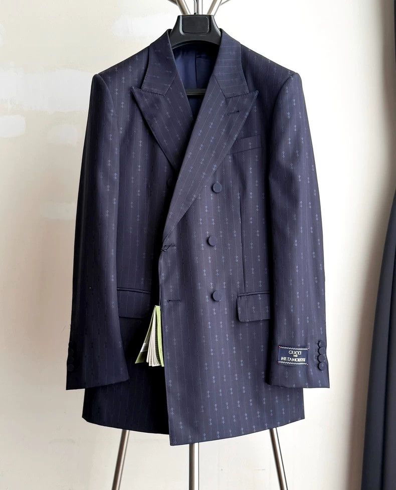 Gucci Gucci Single suit jacket Size 46R - 1 Thumbnail