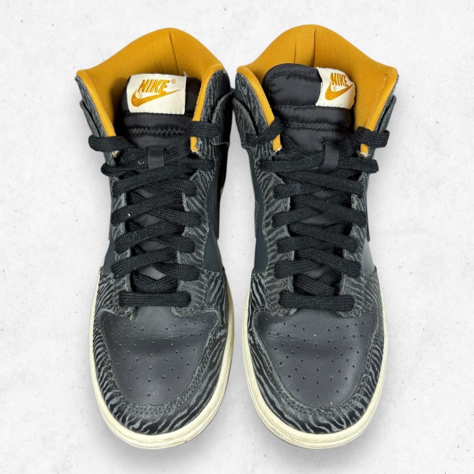 Nike Nike Dunk High Skinny Tiger Print Black Gold Sz 6 Size US 6 / IT 36 - 7 Thumbnail