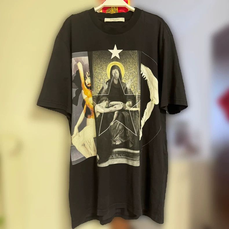 Givenchy Givenchy Fashion short-sleeve shirt, purchased, classic th Size US XS / EU 42 / 0 - 1 Thumbnail