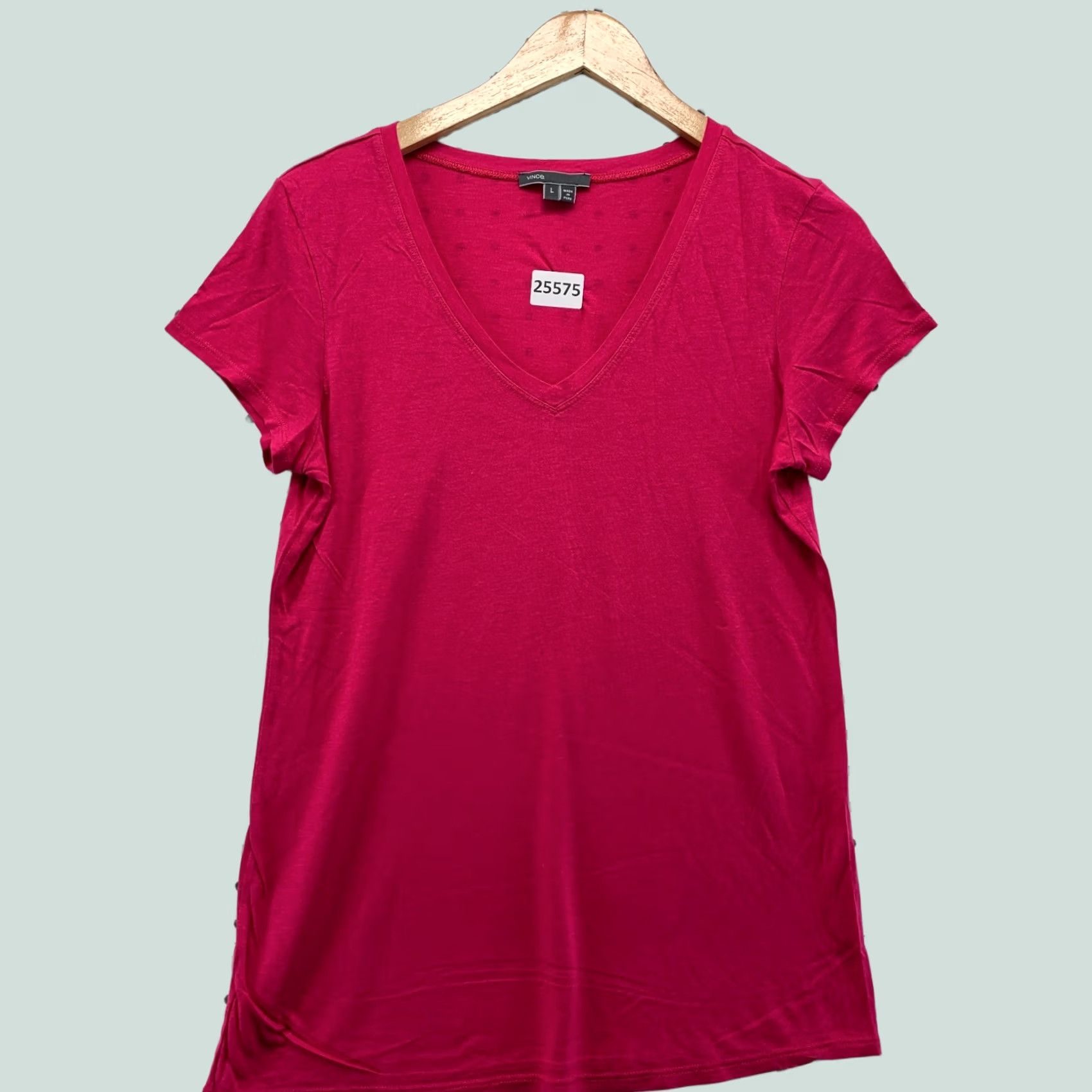 Vince Vince Lightweight V Neck Pink Top Shirt Womens Large Short Sleeve 17.5x26 Size L / US 10 / IT 46 - 1 Thumbnail