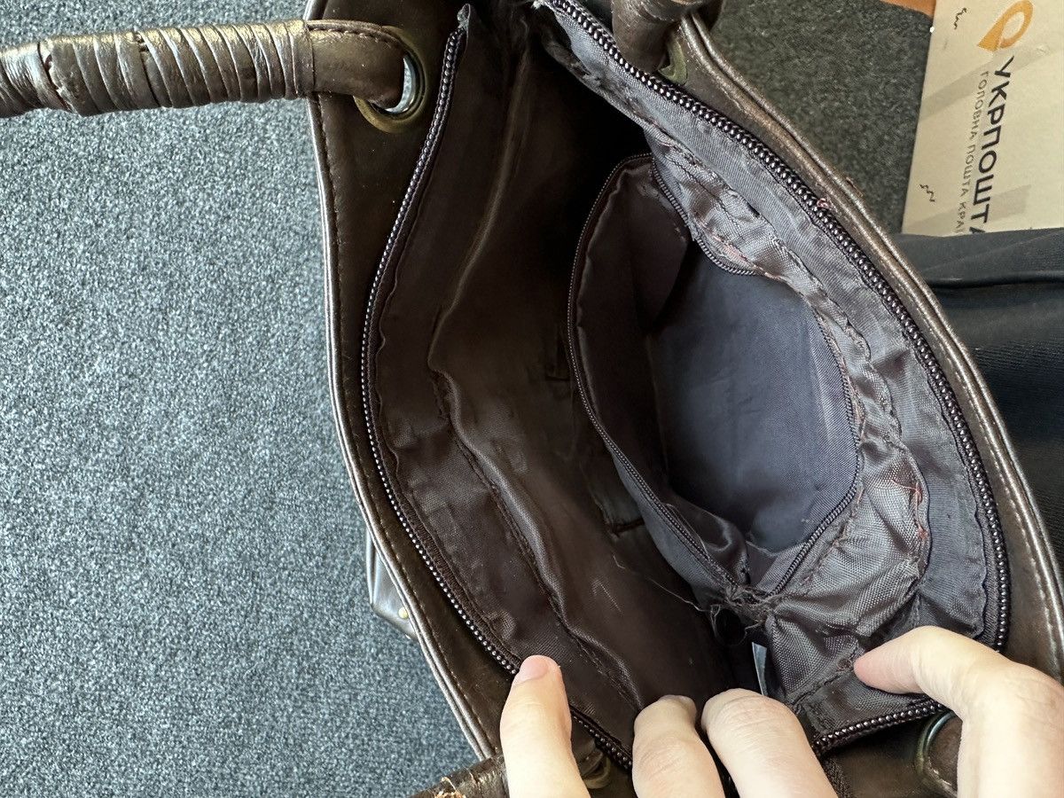 Other 🚨Y2K AVANT-GARDE🚨 LEATHER ZIP Japan style hand bag 90s Size ONE SIZE - 12 Thumbnail