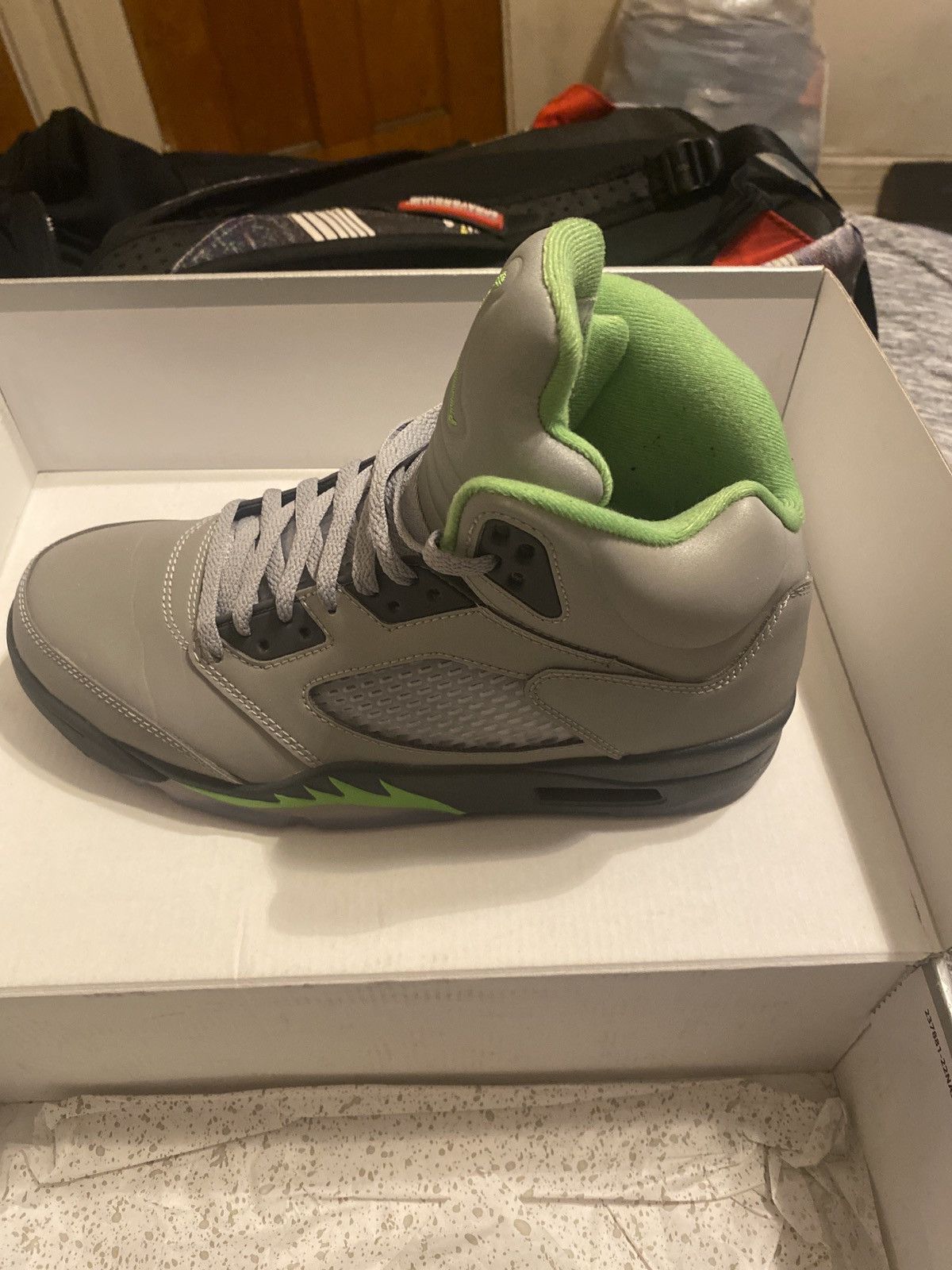 Jordan Brand × Nike AIR JORDAN 5 RETRO “GREEN BEAN” Size US 9 / EU 42 - 2 Thumbnail