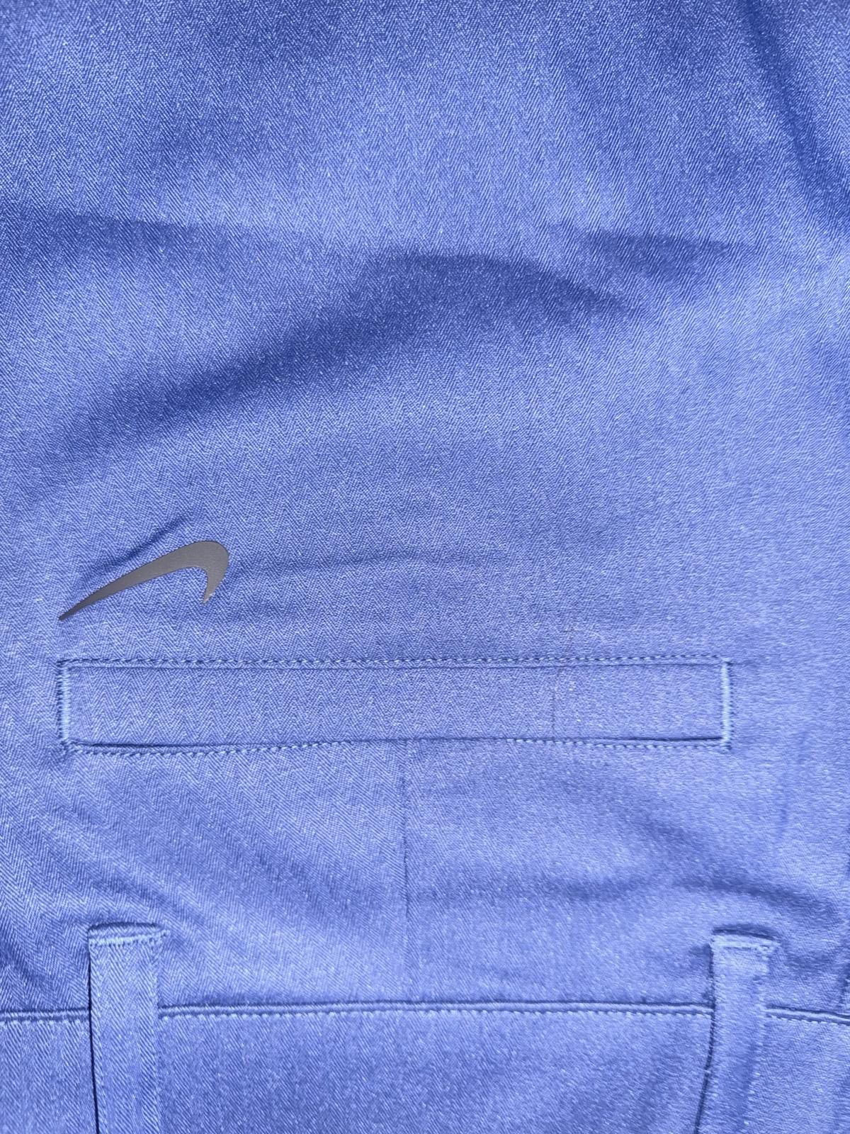 Nike Nike Tour Mens 8” Inseam Midnight Navy Chino Golf Shorts CUSTOM ATHLETE CUSTM Size US 32 / EU 48 - 5 Thumbnail