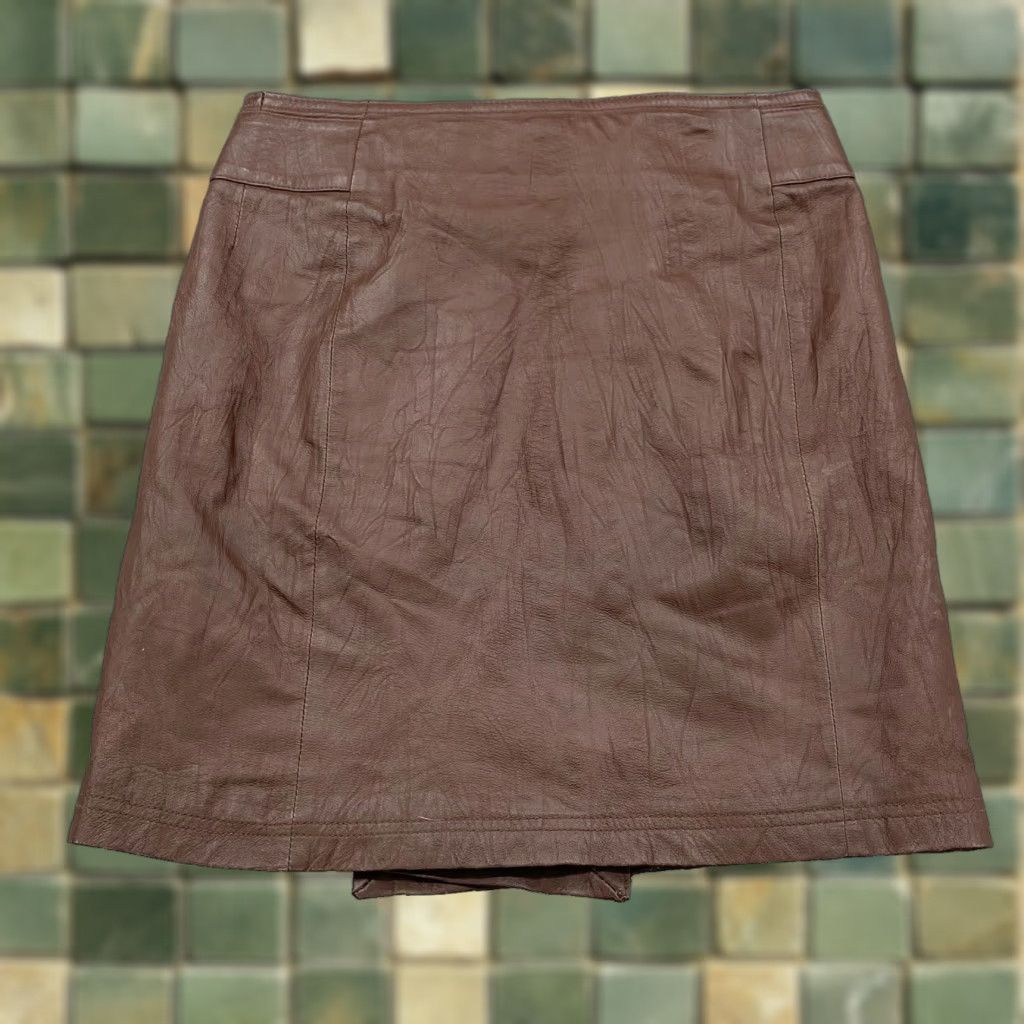 Vintage K-Yen Western Leather Skirt Women's Medium Cognac Brown Boho Chic Rodeo Cowgirl Leather Skirt Size 32" / US 10 / IT 46 - 1 Thumbnail