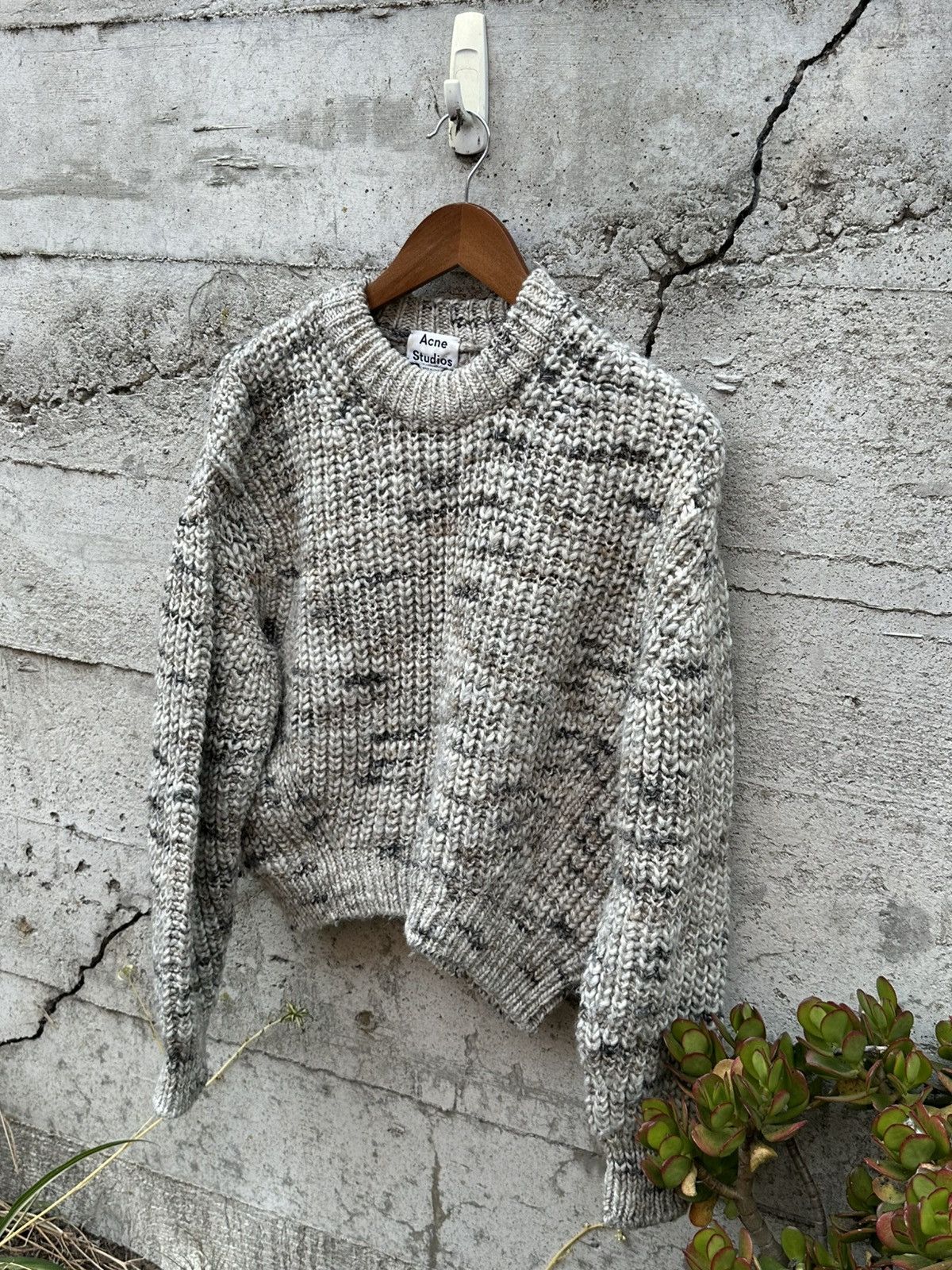 Acne Studios RARE GRAIL Acne Studios sand dune zora knit sweater unisex Size US M / EU 48-50 / 2 - 1 Thumbnail