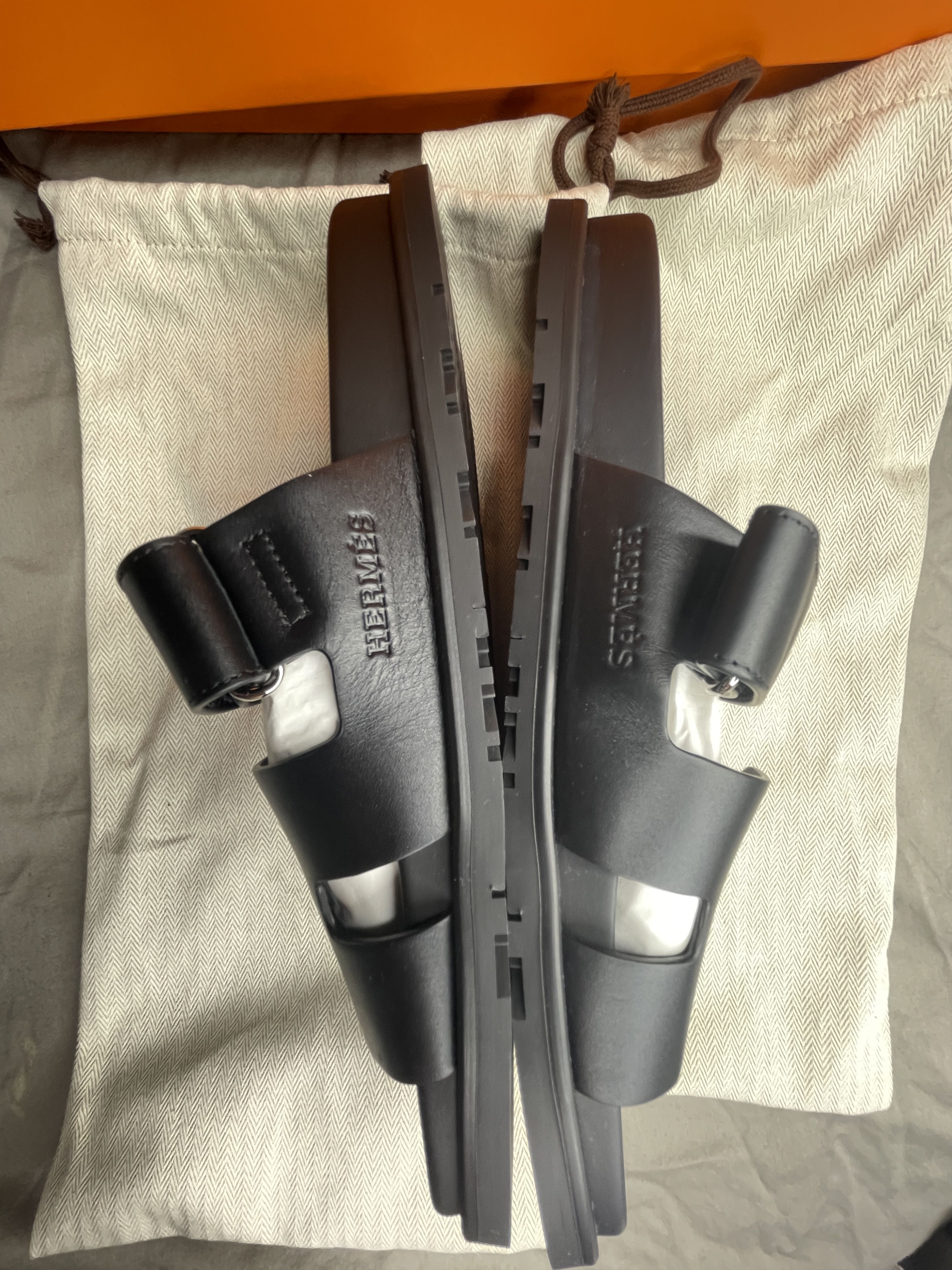Hermes Hermès Brand New, Unworn Men's Chypre sandals - Black - 43.5 Size US 10.5 / EU 43-44 - 10 Thumbnail