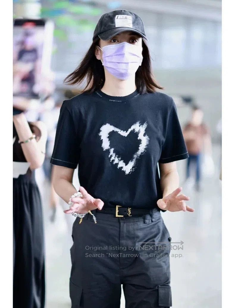Saint Laurent Paris Saint Laurent 23FW Sequin Heart T. Size US XS / EU 42 / 0 - 7 Thumbnail