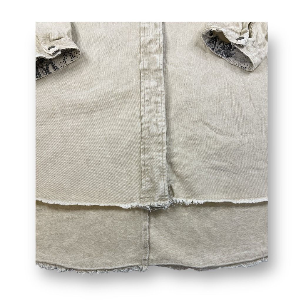 Other Blushing Brunette Snap Button Oversized Denim Shirt Size Lar Size L / US 10 / IT 46 - 2 Thumbnail