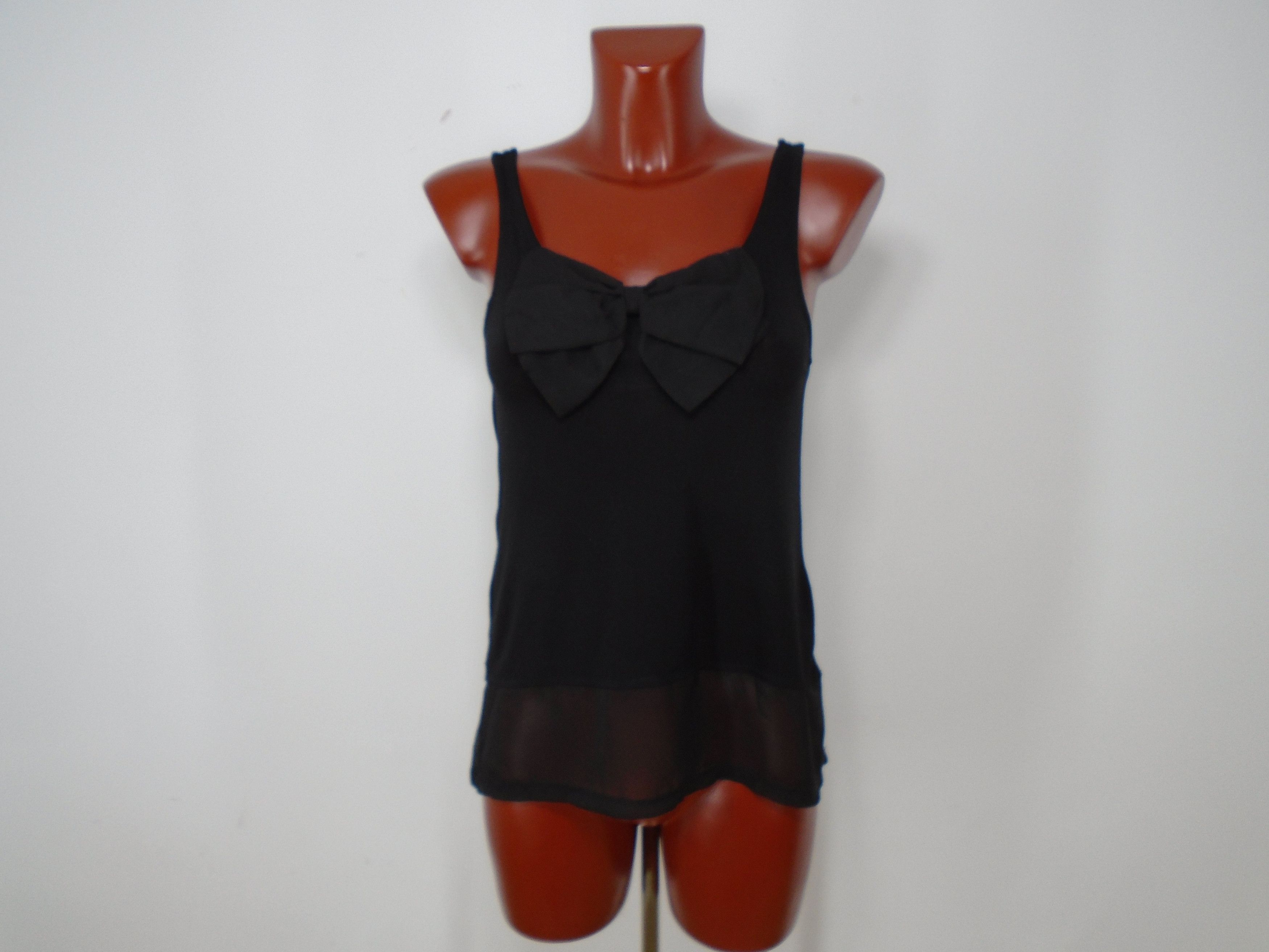 H&M Women's Tank Tops H&M. Color: Black. Size: XS. Size XS / US 0-2 / IT 36-38 - 2 Thumbnail