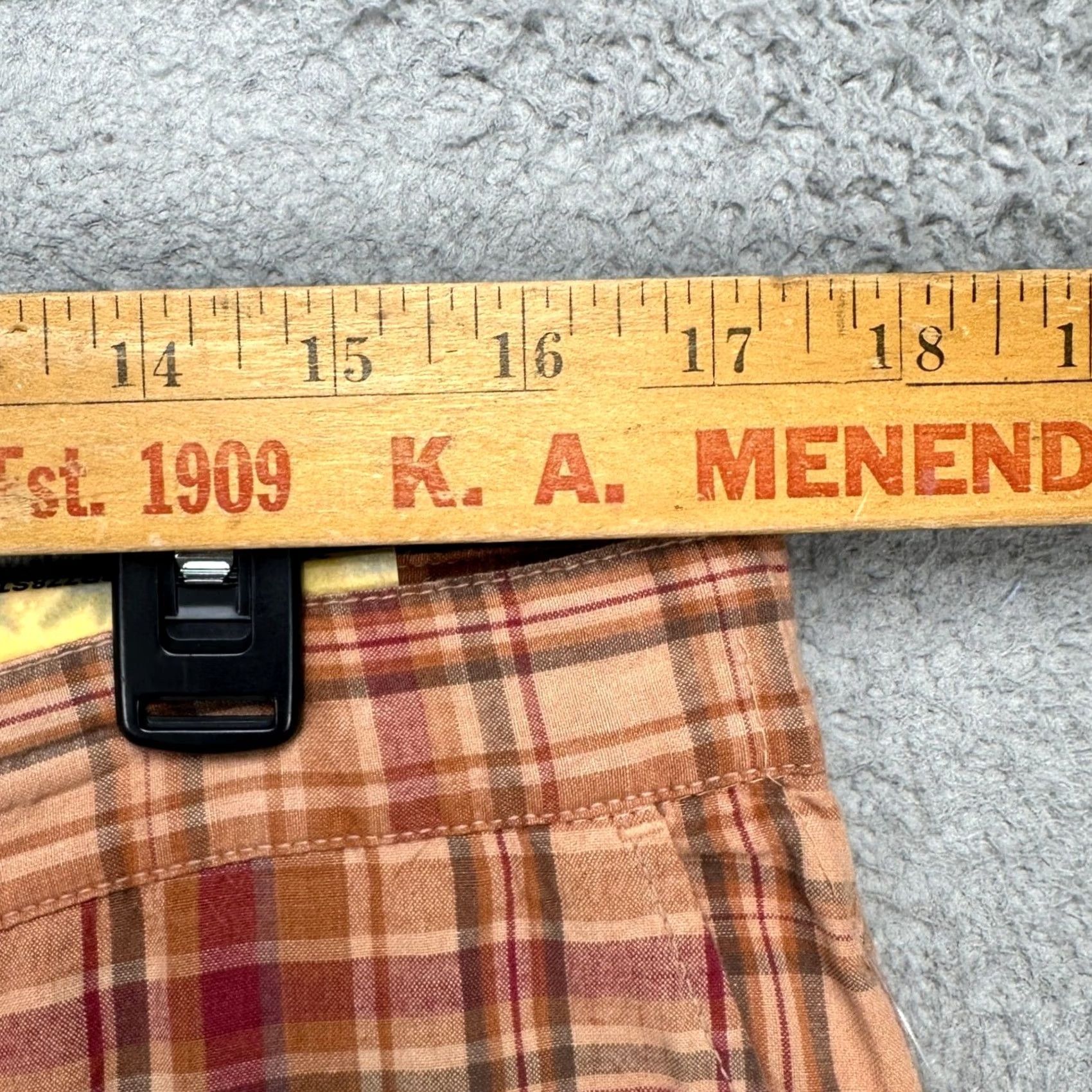 Vintage VINTAGE Island Republic Mens Khakis Shorts 34 Orange Red Plaid Flat Front Casual NEW Size US 34 / EU 50 - 5 Thumbnail