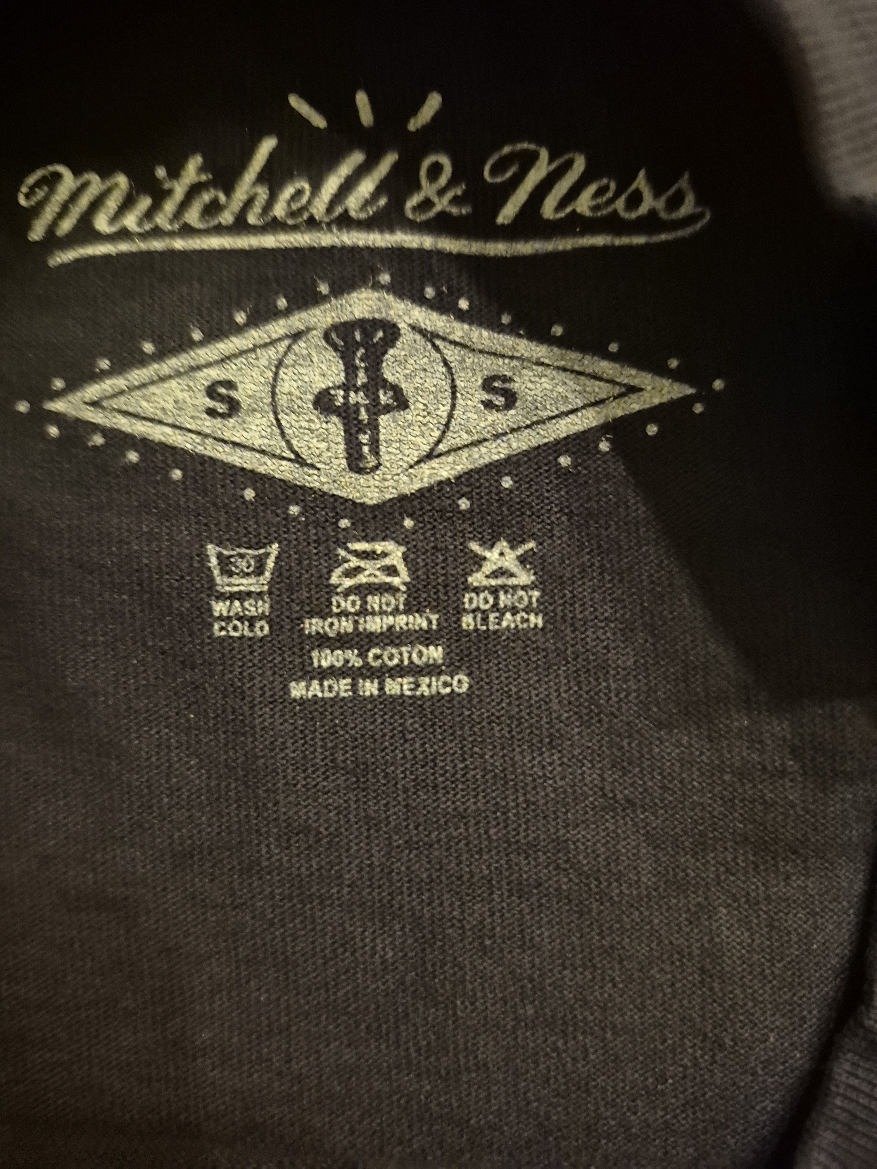 Mitchell & Ness × Travis Scott Travis Scott Alabama Mitchell & Ness Size Small Size US S / EU 44-46 / 1 - 4 Thumbnail