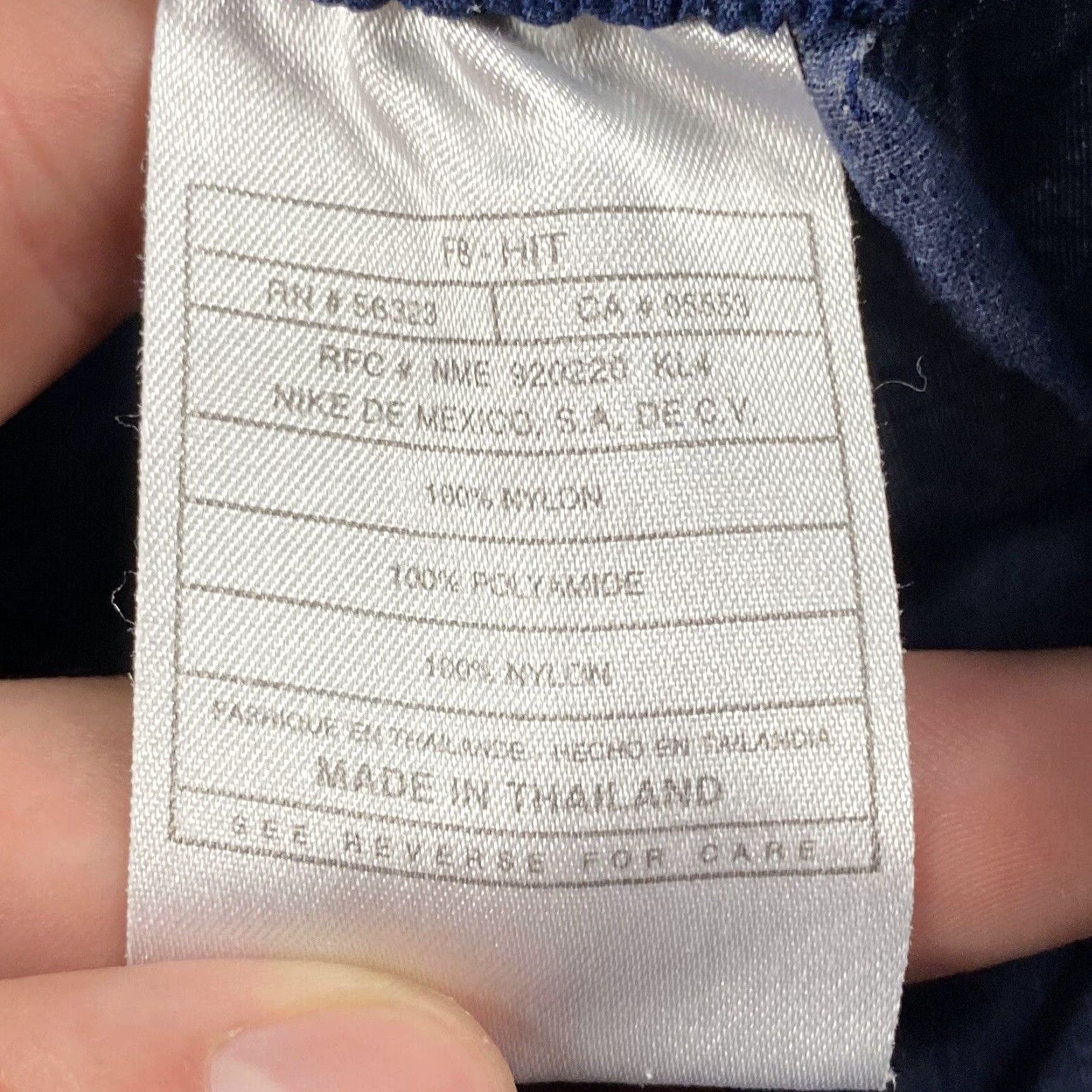 Nike VTG Nike Ripstop Navy Blue Cargo Jogger Pants Women M 30-34" Waist 30" Inseam 30" 90s Y2K Designer Pockets Zip Front Casual pants Size 32" / US 10 / IT 46 - 4 Thumbnail