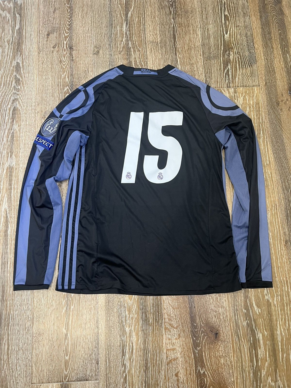 Adidas 2016 Real Madrid Soccer Kit Jersey Long Sleeve Size US XL / EU 56 / 4 - 2 Thumbnail