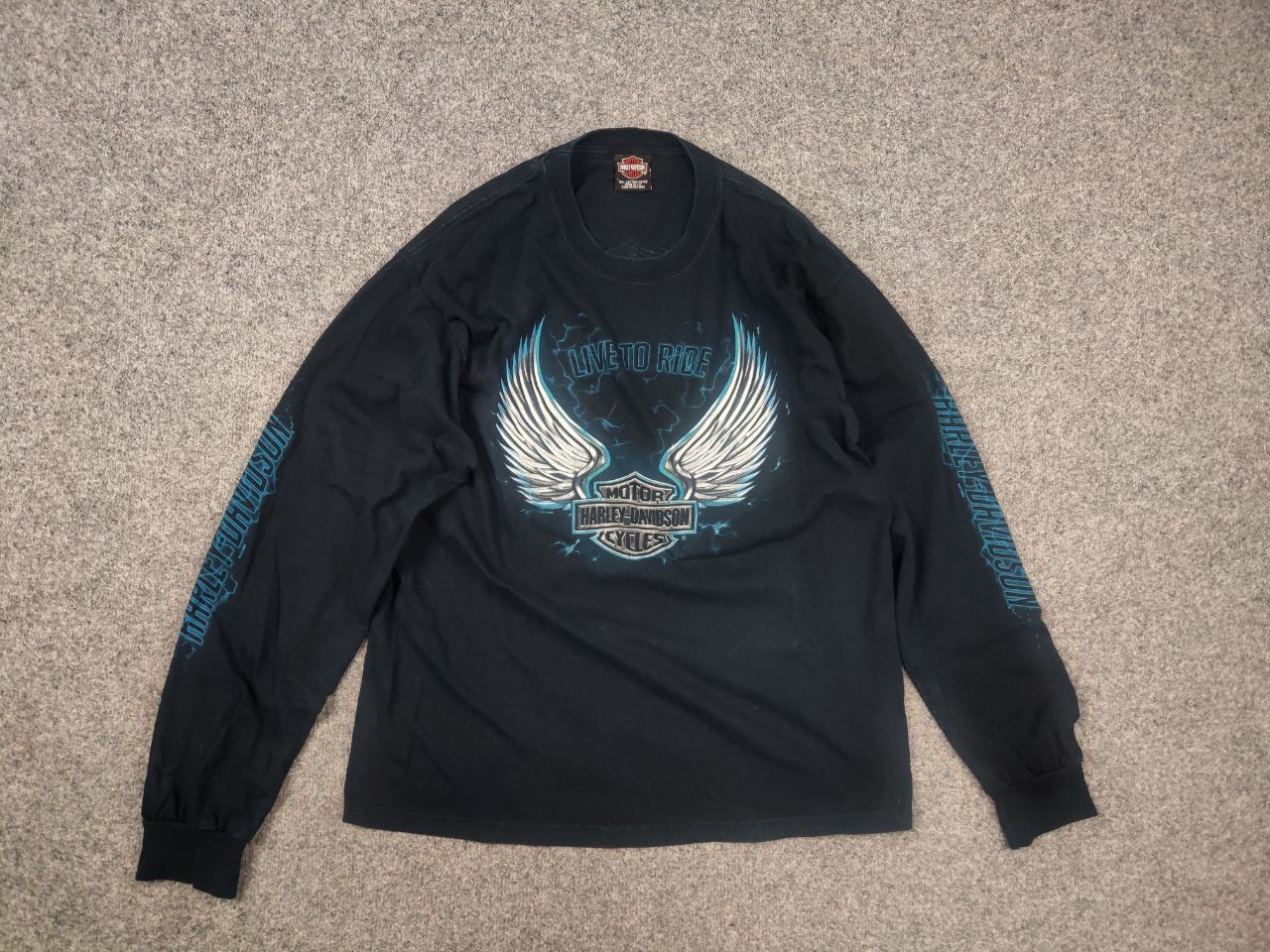 Harley Davidson Vintage Harley Davidson Fire Blue Logo Long sleeve Y2K Style Size US L / EU 52-54 / 3 - 7 Thumbnail