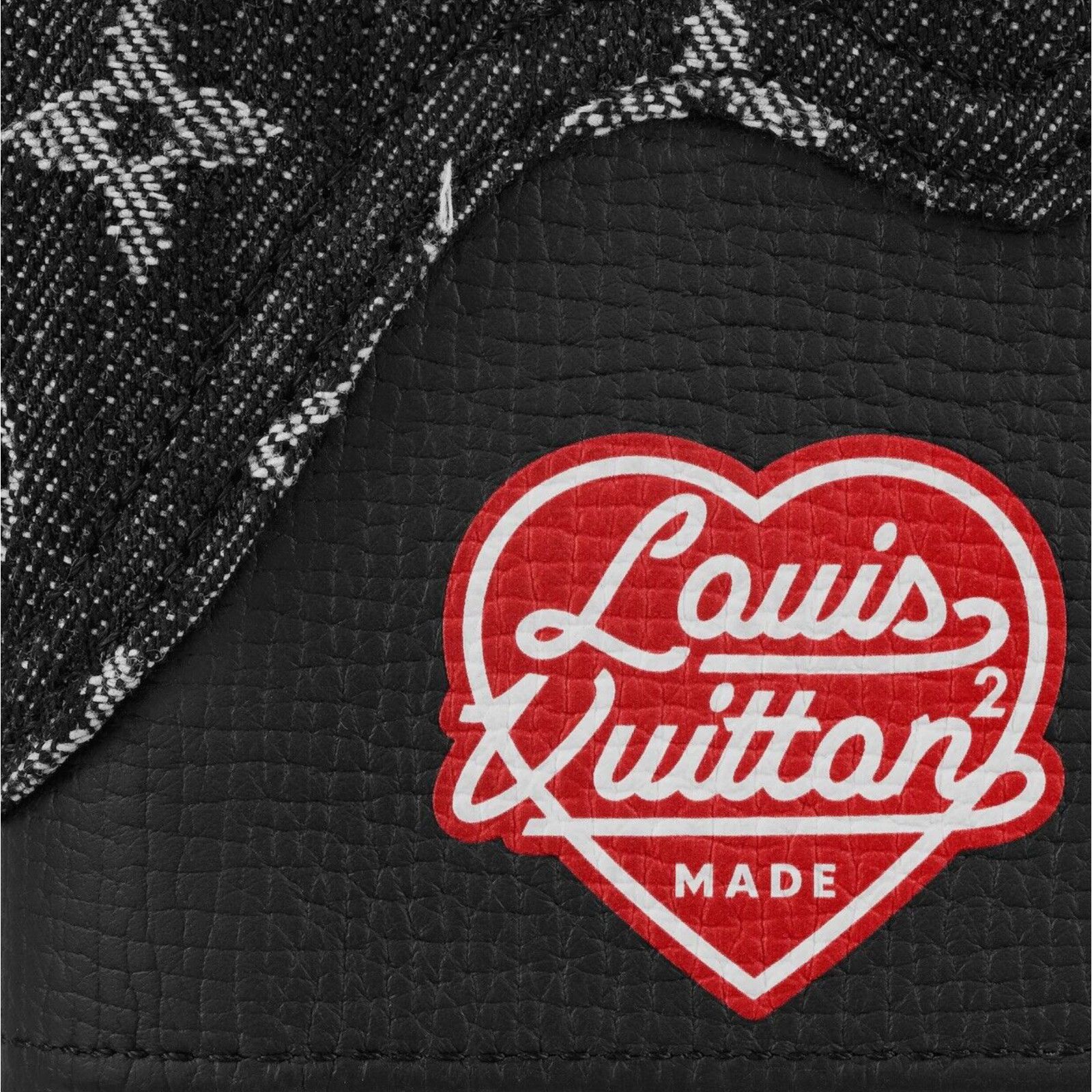 Louis Vuitton Louis Vuitton White Red Heart Pocket Organizer Wallet Size ONE SIZE - 3 Thumbnail