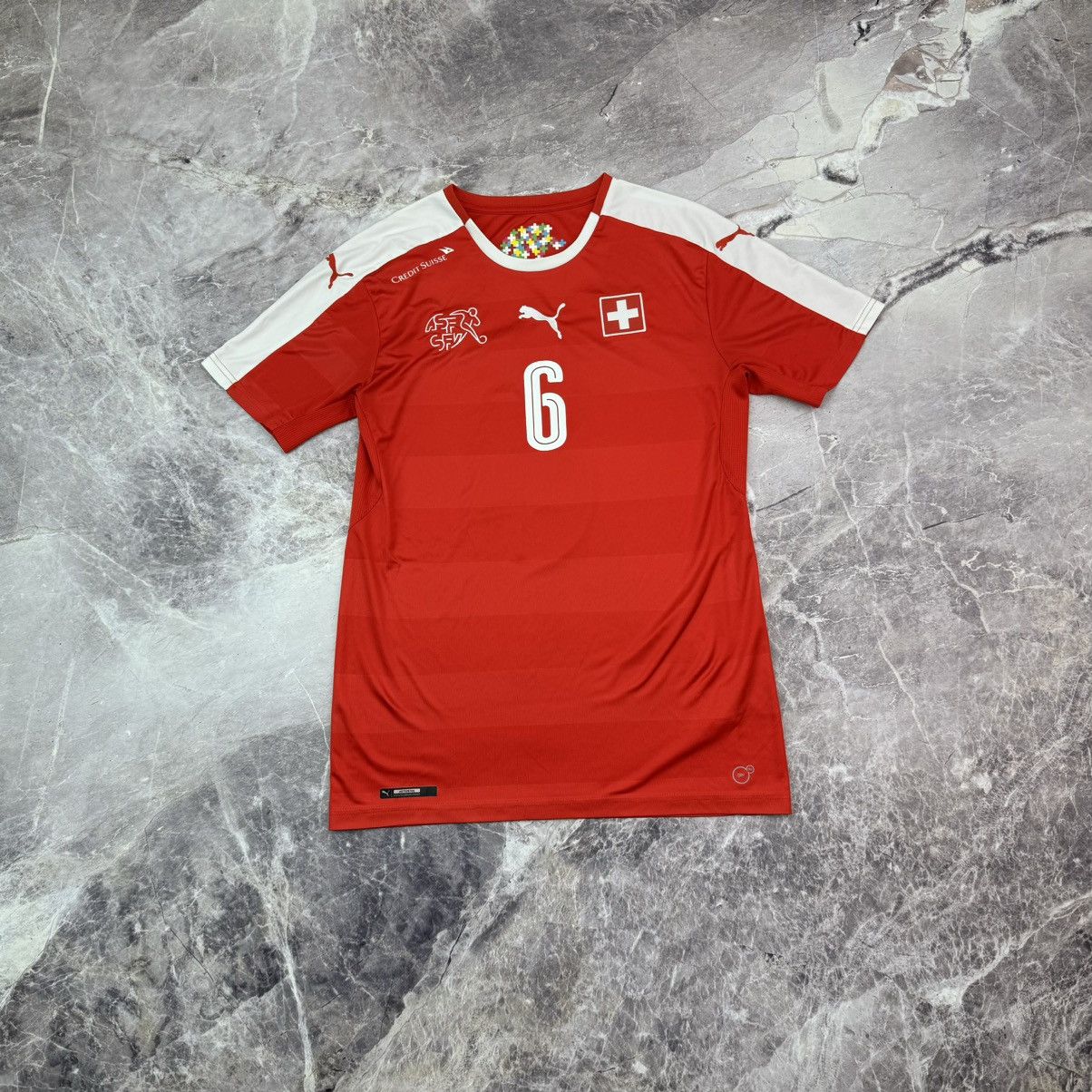 Other Puma Switzerland Jersey 2016-2018 National Team #6 Lang Home Size US S / EU 44-46 / 1 - 1 Thumbnail