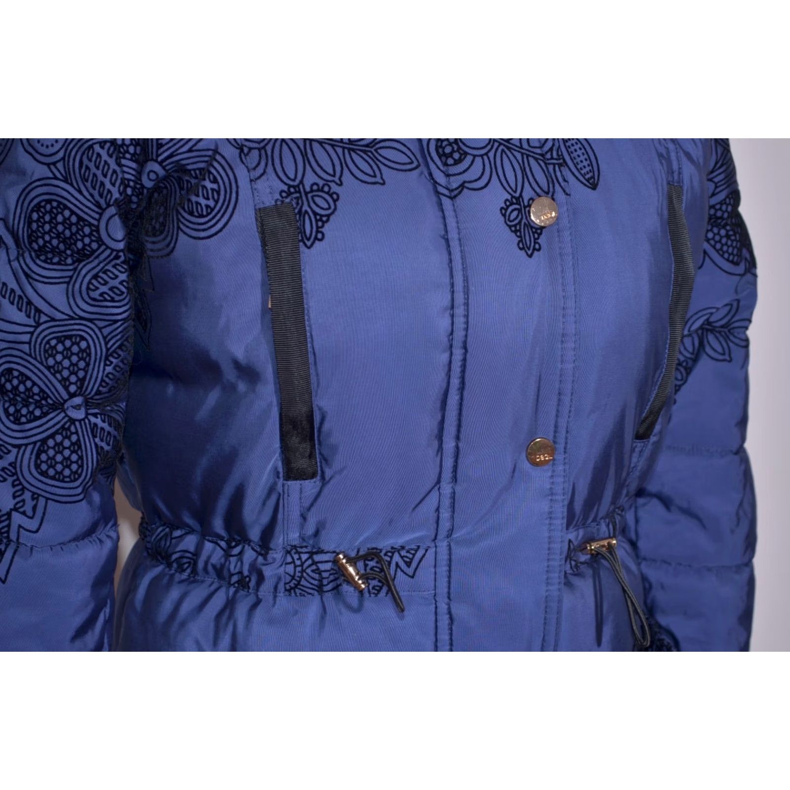 Desigual Desigual Women Blue Floral Puffer Jacket Faux Fur Hood Winter Coat Size 36 Size XS / US 0-2 / IT 36-38 - 4 Thumbnail